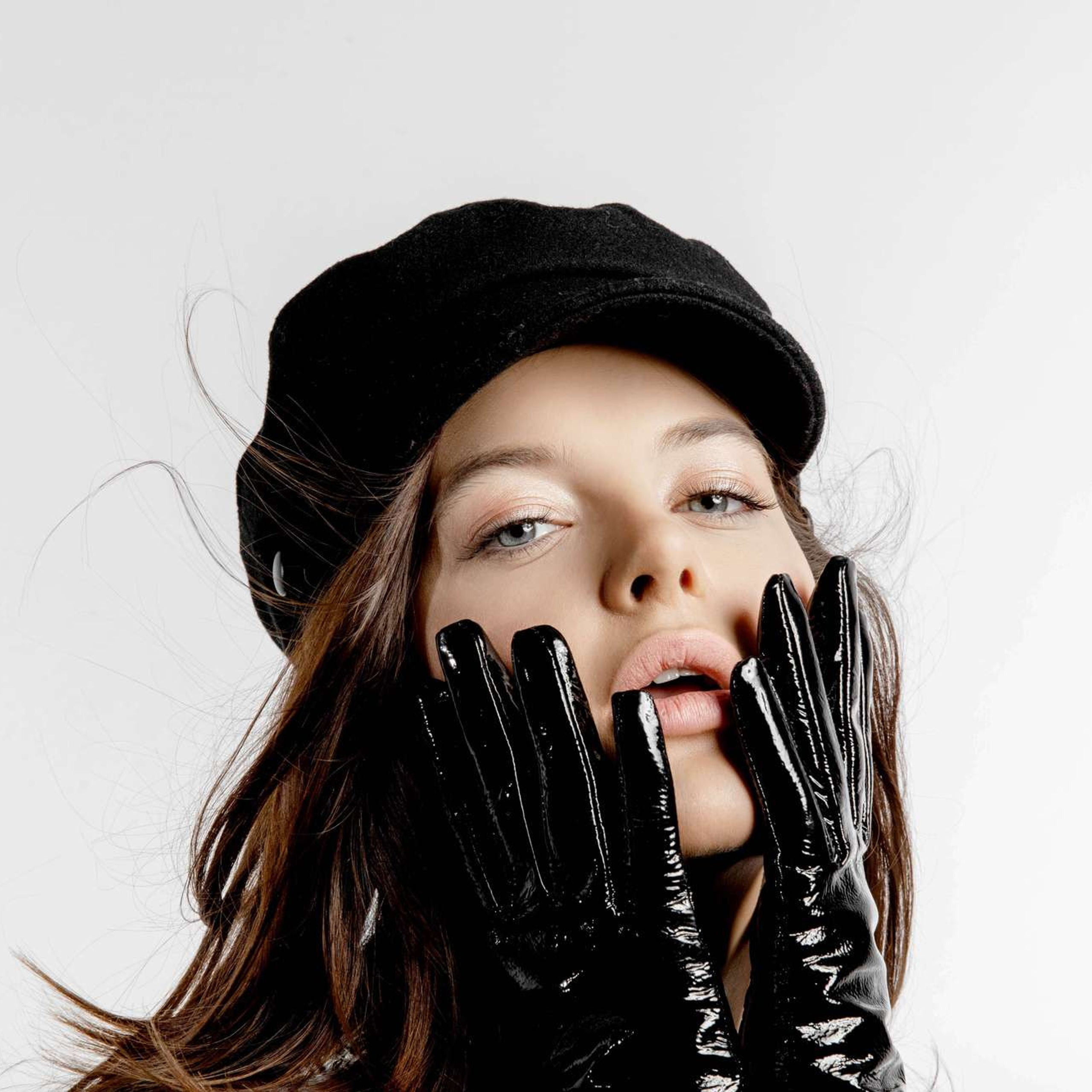 Оля Меганская (солистка группы Виагра)