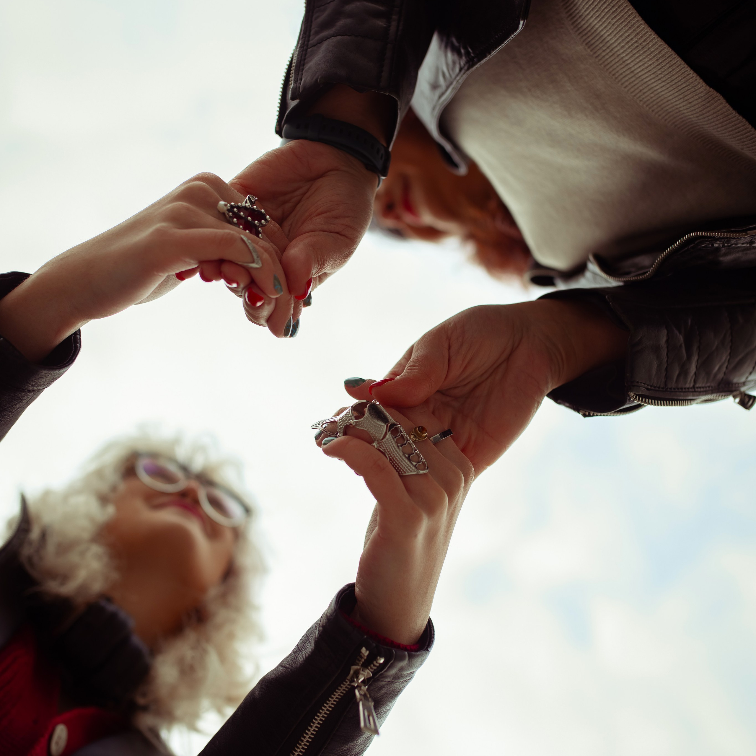 Мария и Анастасия