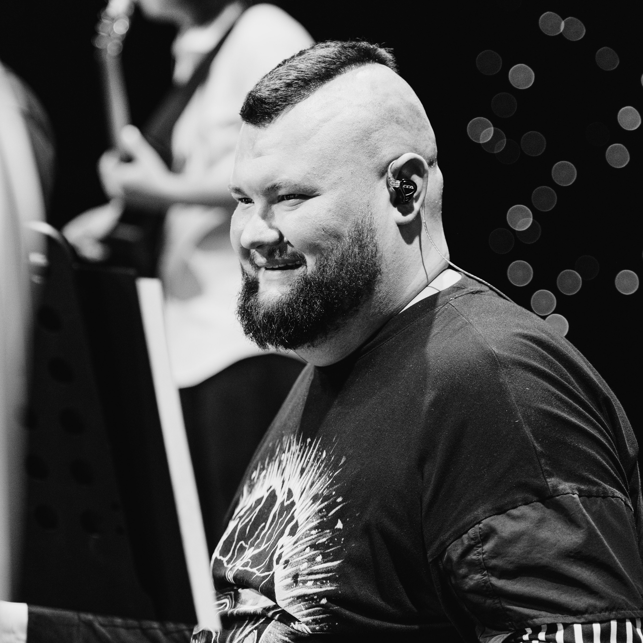 ELYAERNS — Эльдана Эрнес