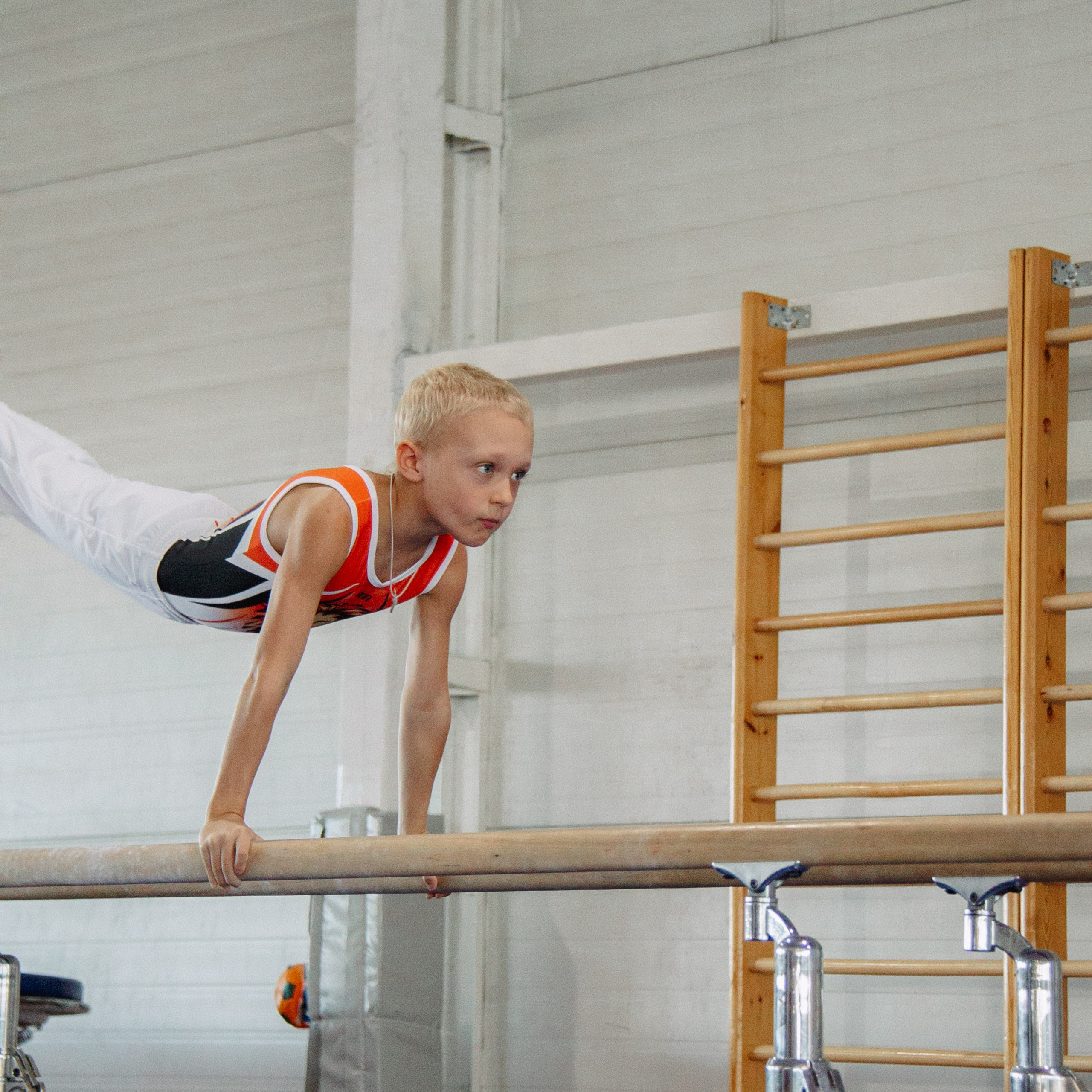 Академия гимнастики Голоцуцкова Антона