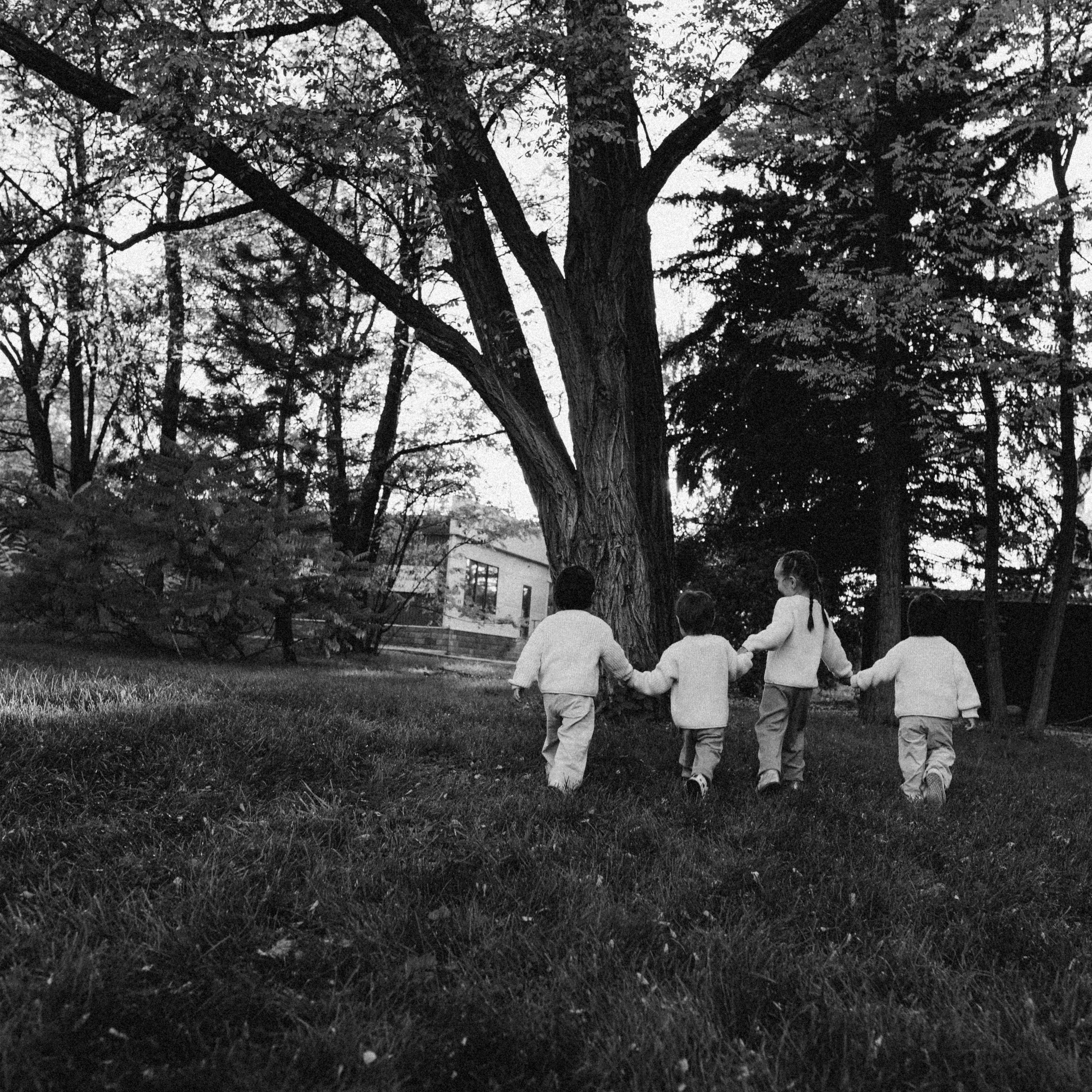 Семья на природе