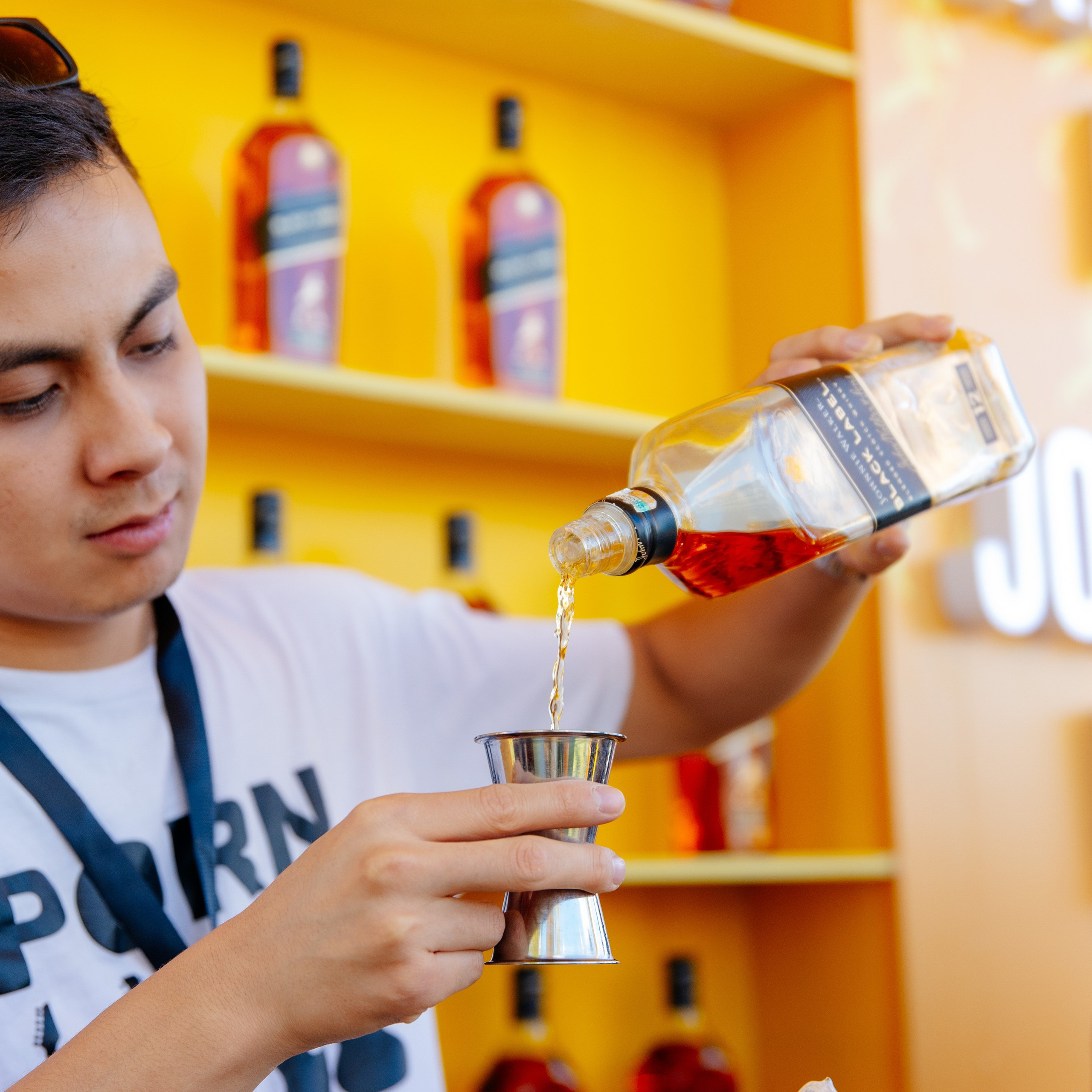 YANDEX PARK. JOHNNIE WALKER — CHINCHIN — SMIRNOFF — TANQUERAY