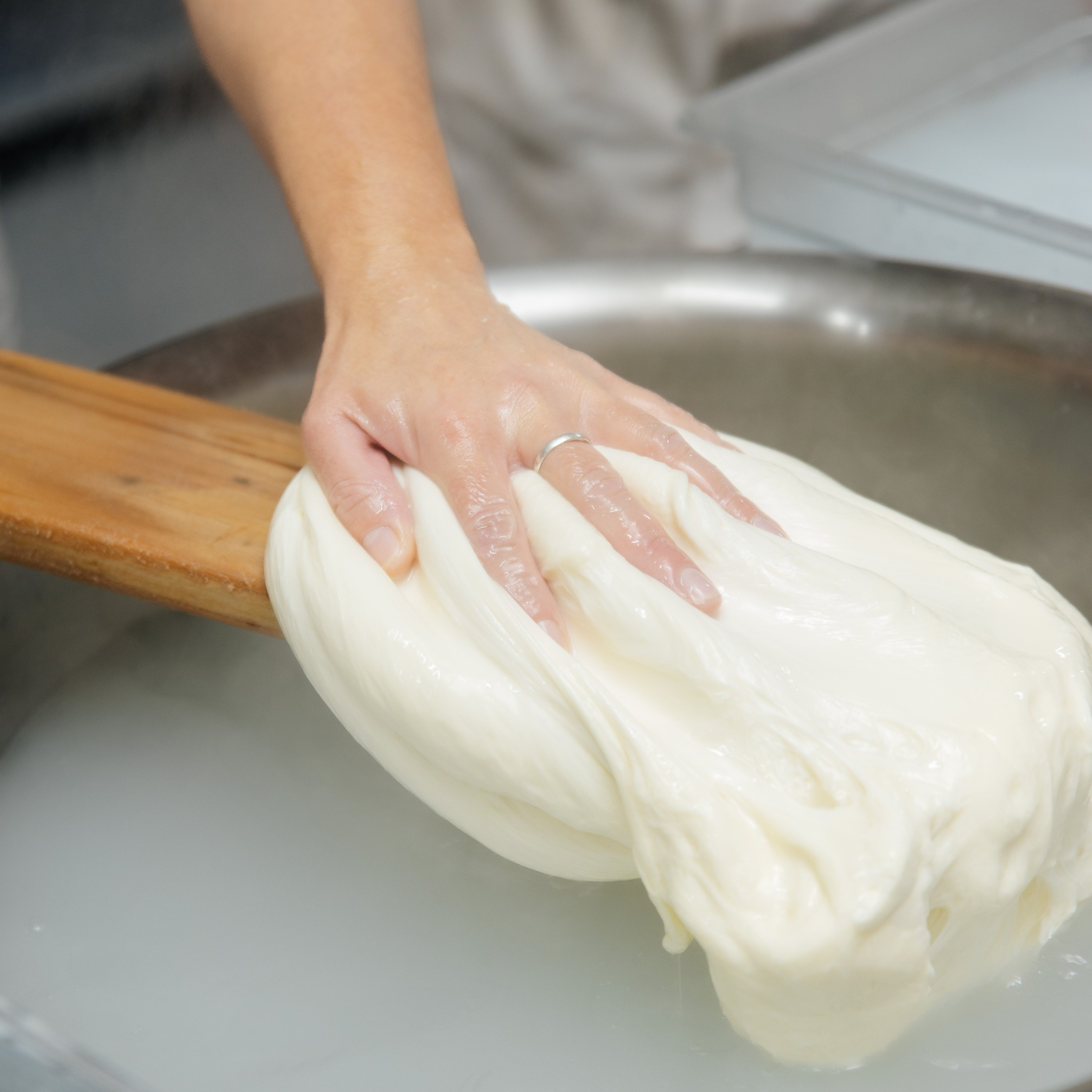 Произодство СЫРНЫЕ ТРАДИЦИИ / СЫРОВАРНЯ