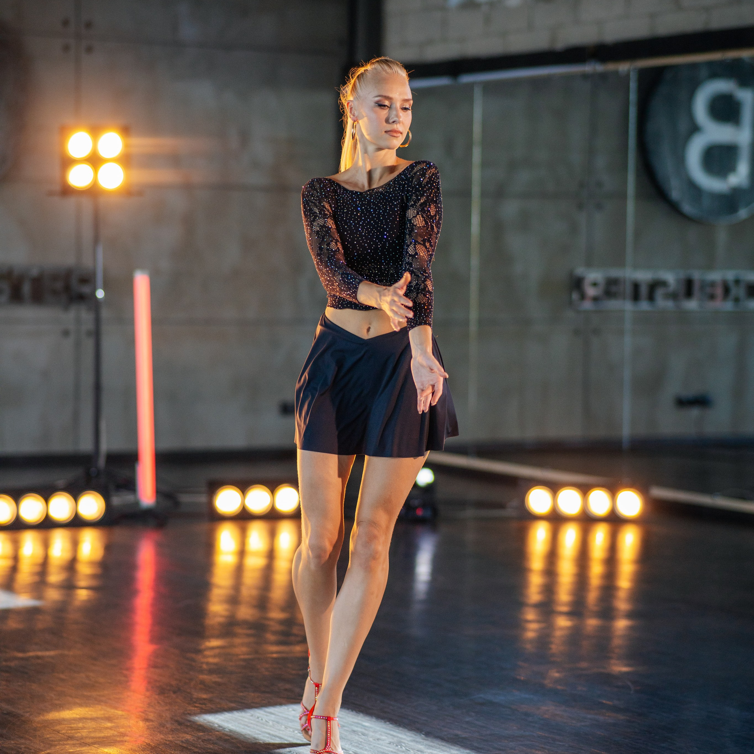 Анастасия танцы