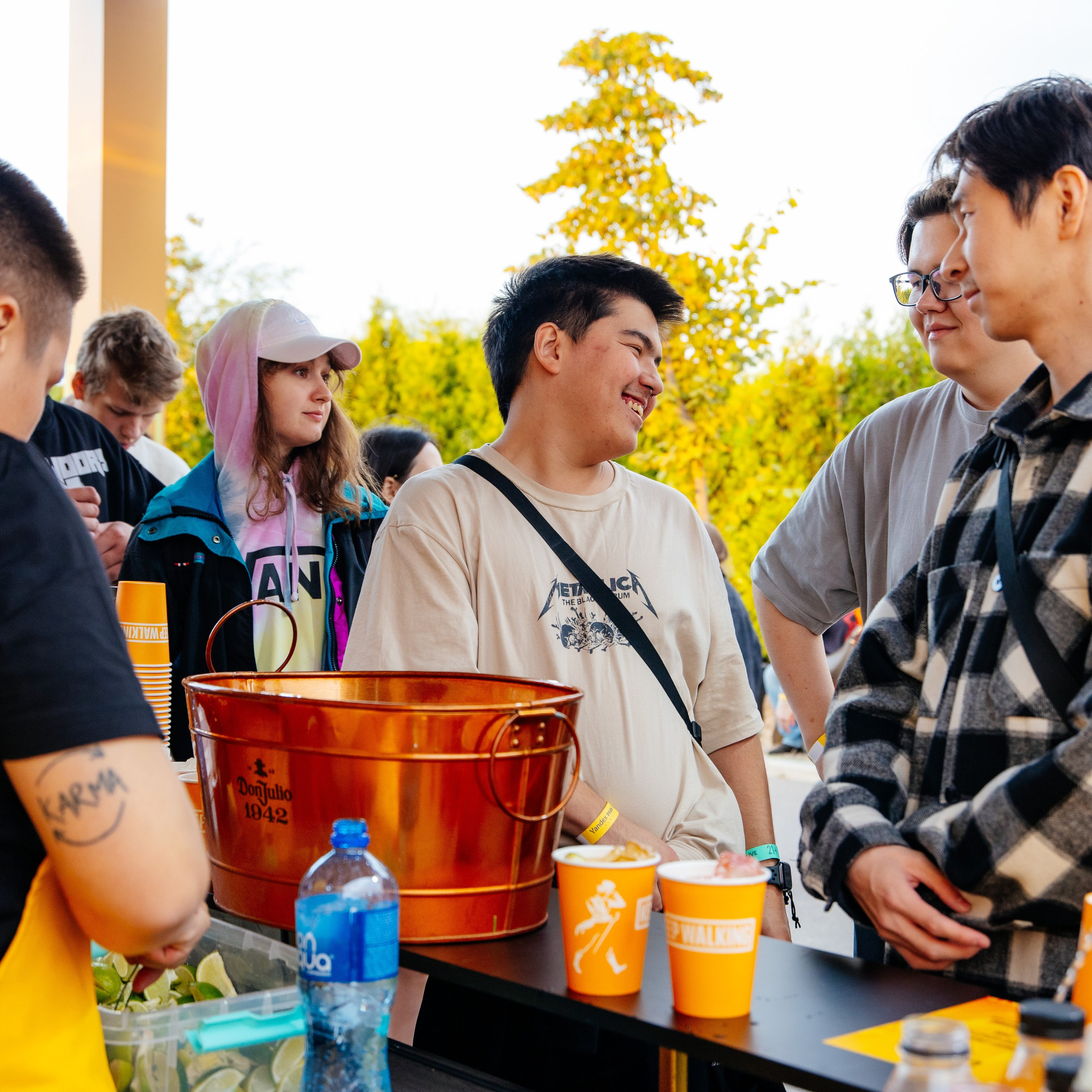 YANDEX PARK. JOHNNIE WALKER — CHINCHIN — SMIRNOFF — TANQUERAY