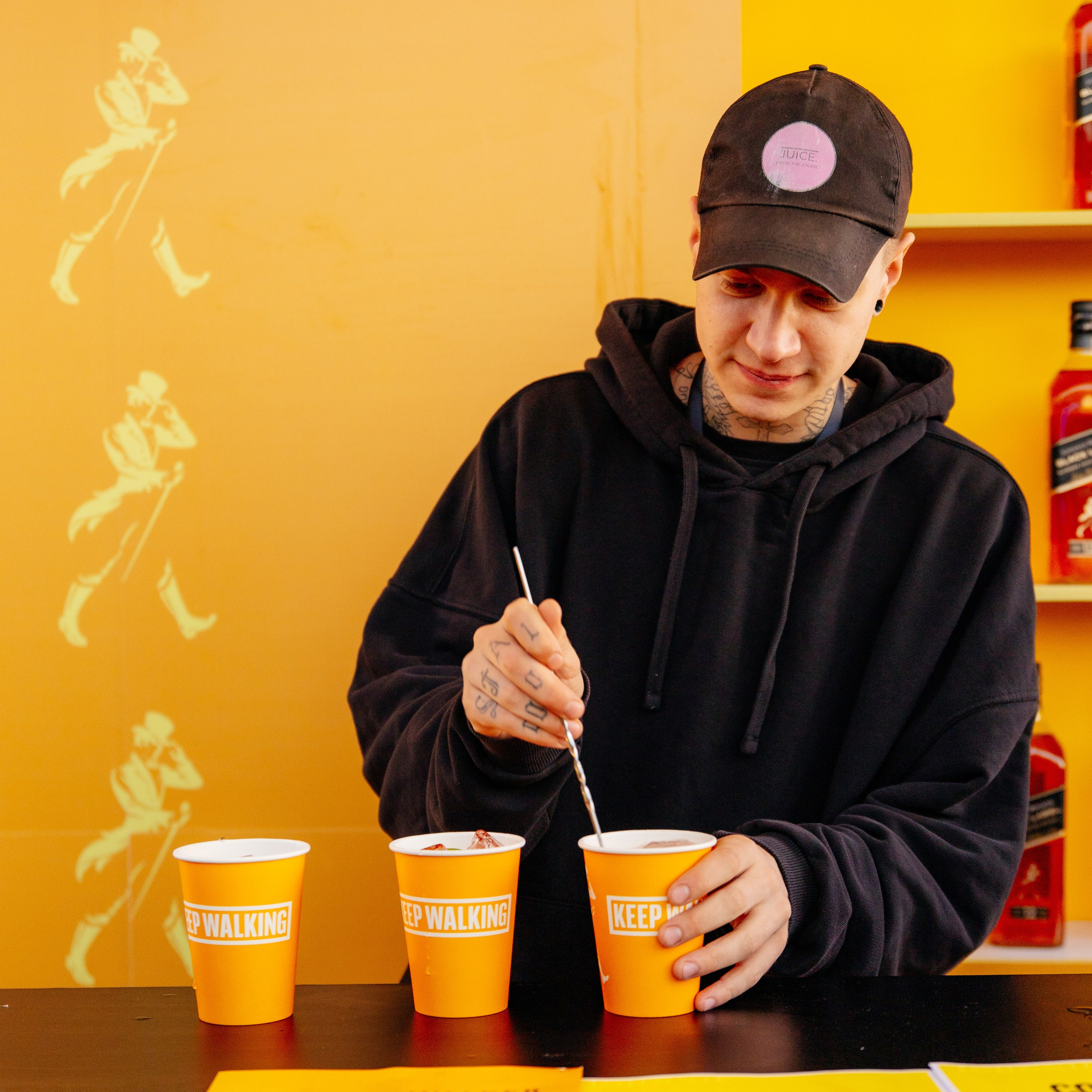 YANDEX PARK. JOHNNIE WALKER — CHINCHIN — SMIRNOFF — TANQUERAY