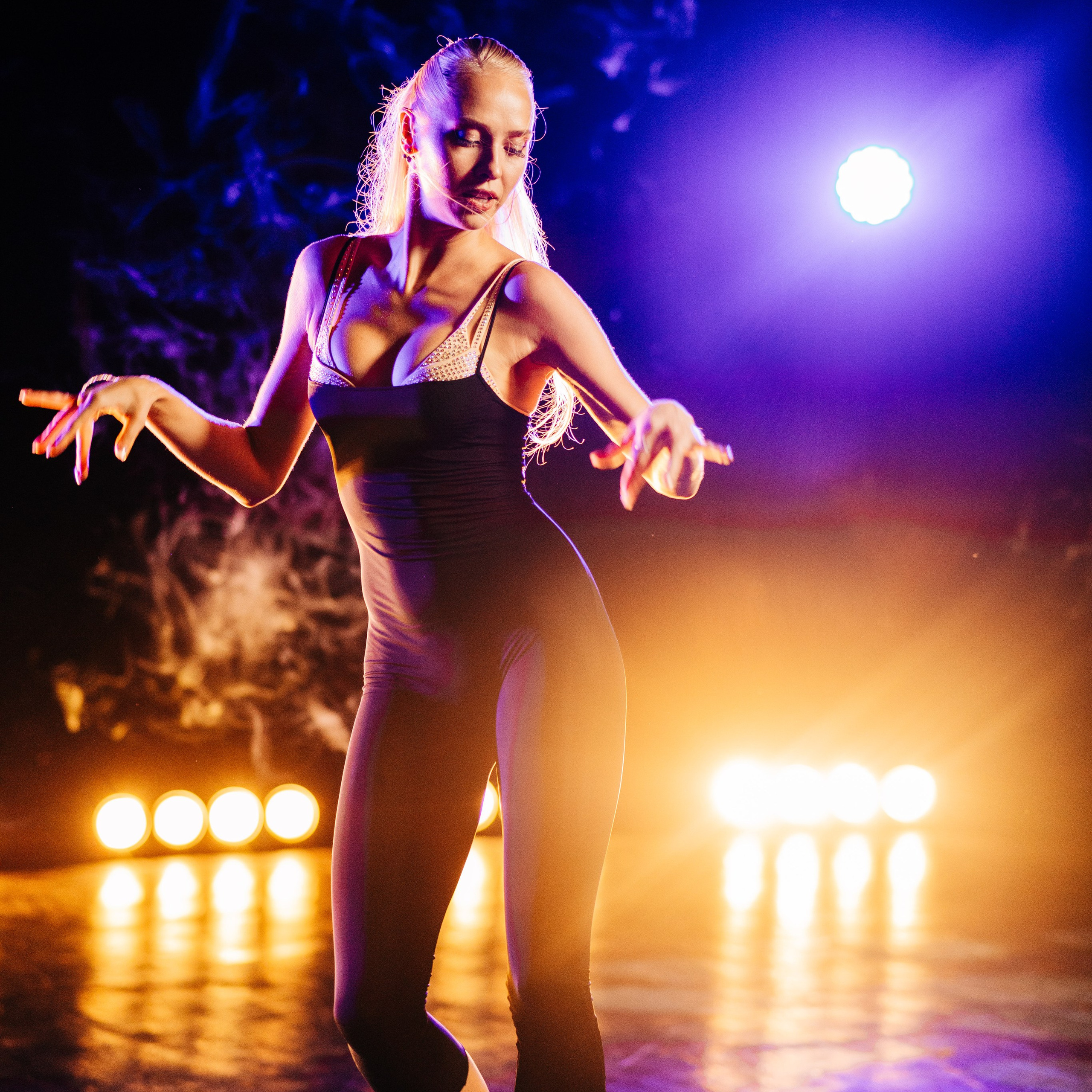 Анастасия танцы