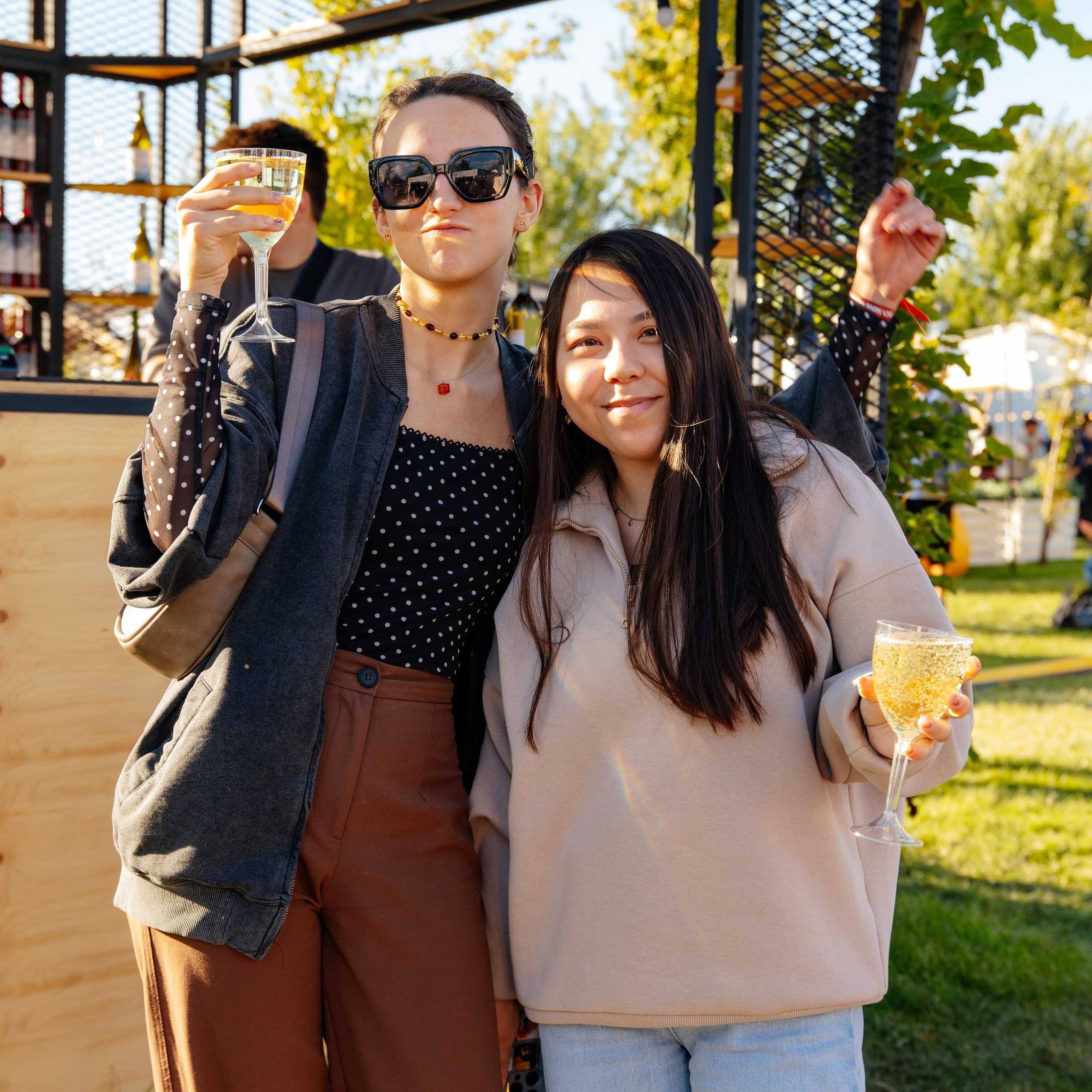 YANDEX PARK. JOHNNIE WALKER — CHINCHIN — SMIRNOFF — TANQUERAY