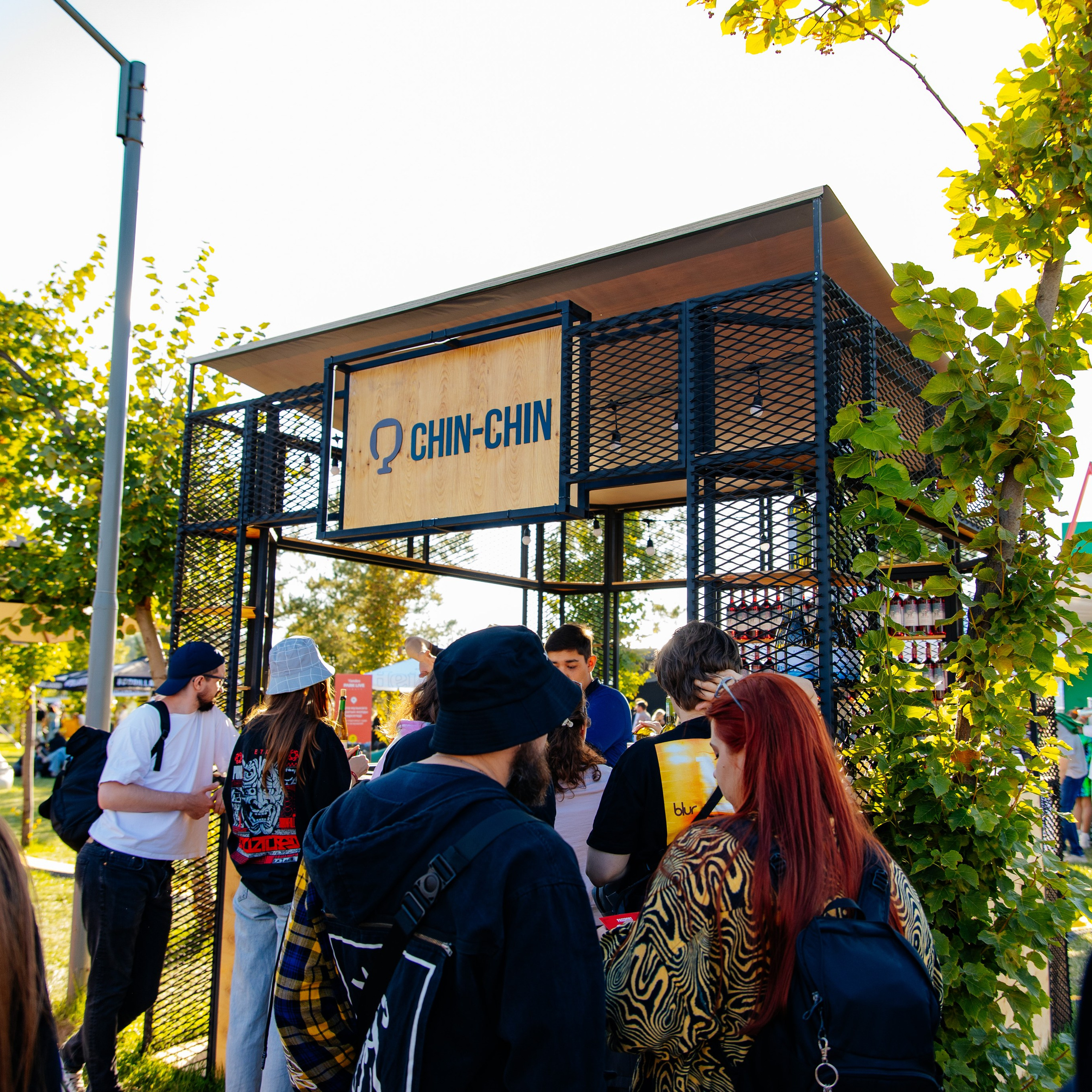 YANDEX PARK. JOHNNIE WALKER — CHINCHIN — SMIRNOFF — TANQUERAY