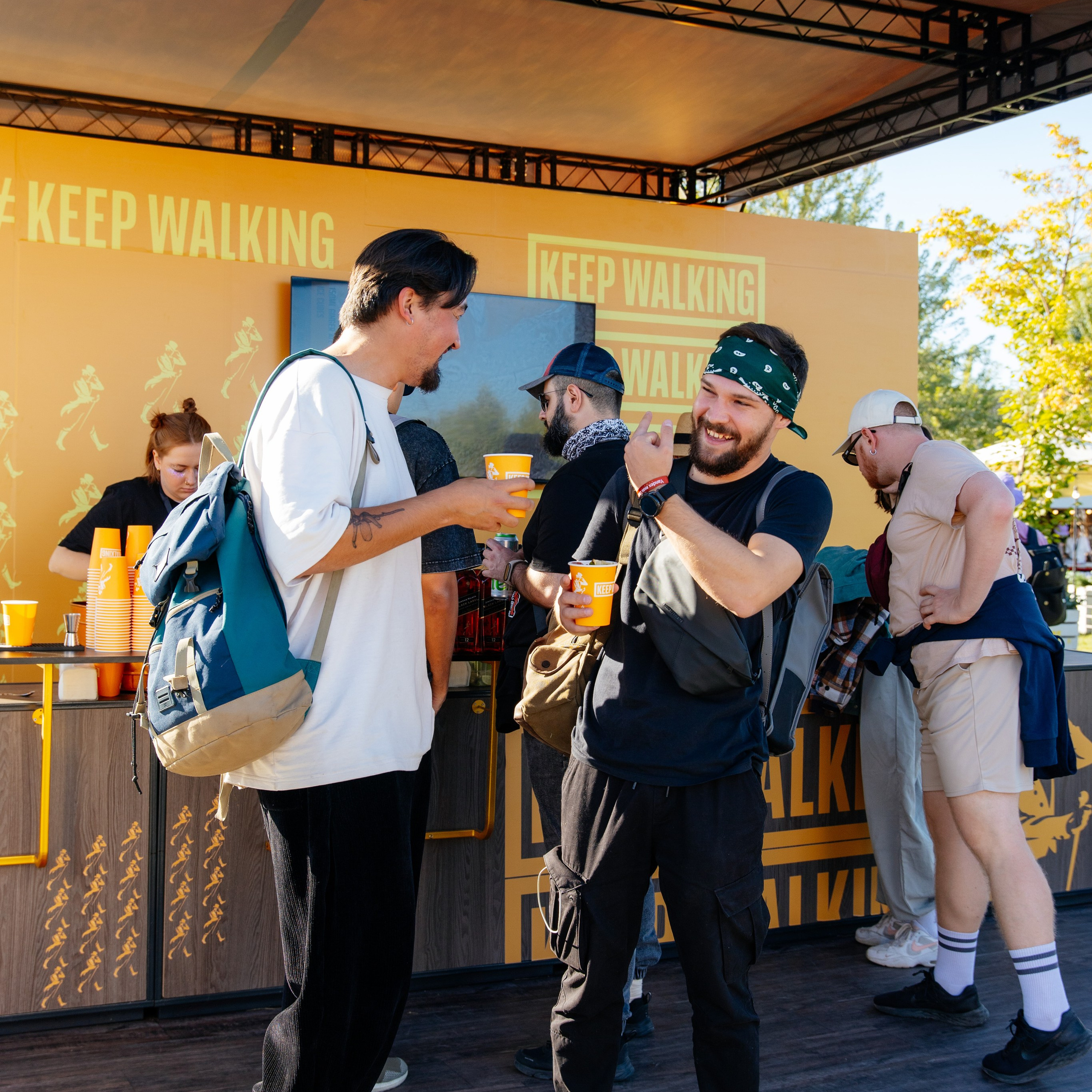 YANDEX PARK. JOHNNIE WALKER — CHINCHIN — SMIRNOFF — TANQUERAY