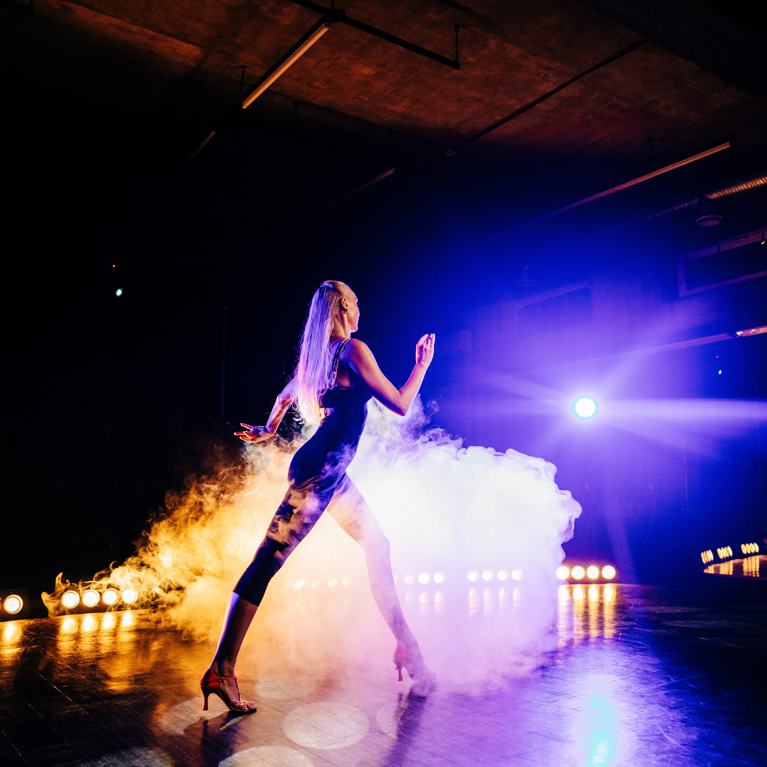 Анастасия танцы