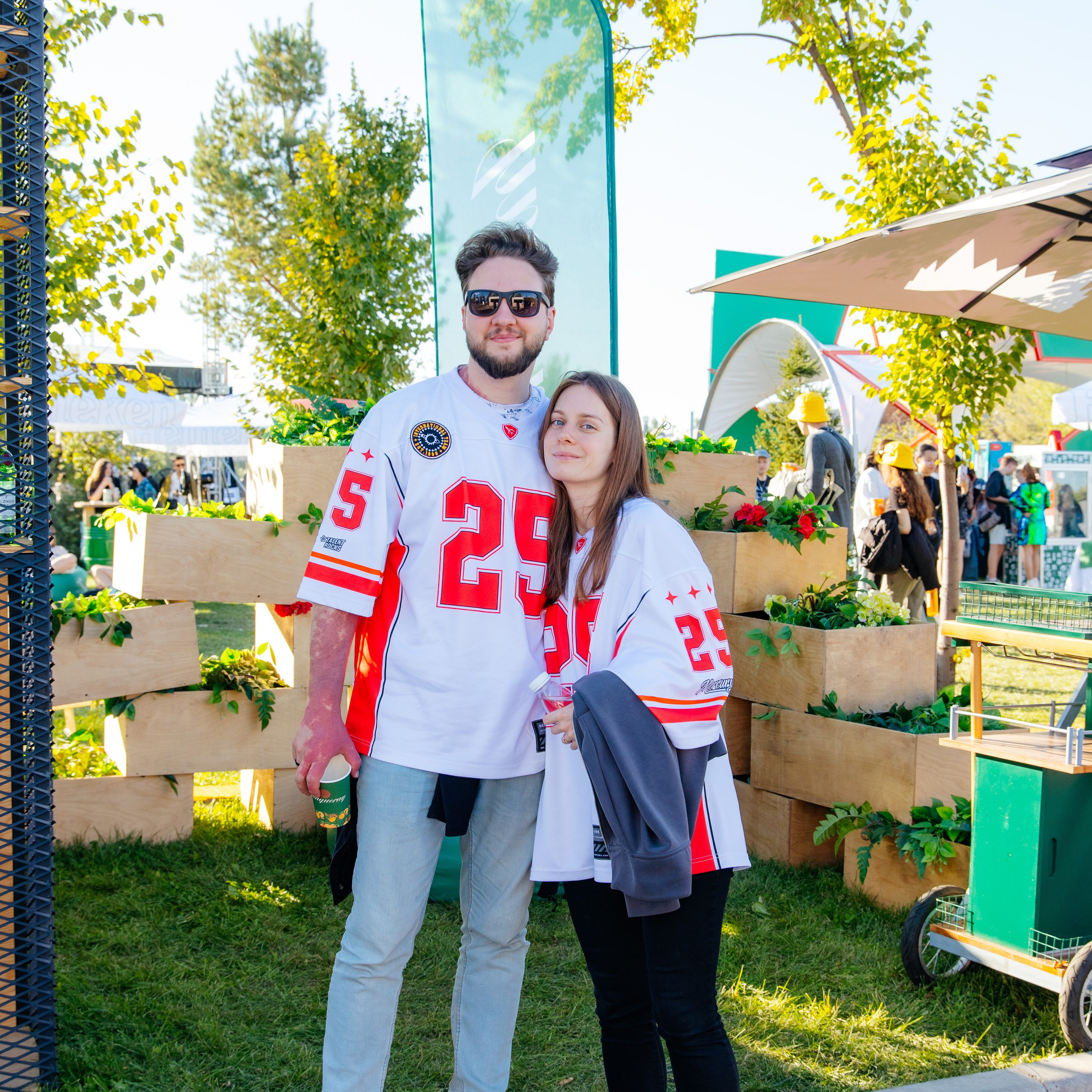 YANDEX PARK. JOHNNIE WALKER — CHINCHIN — SMIRNOFF — TANQUERAY