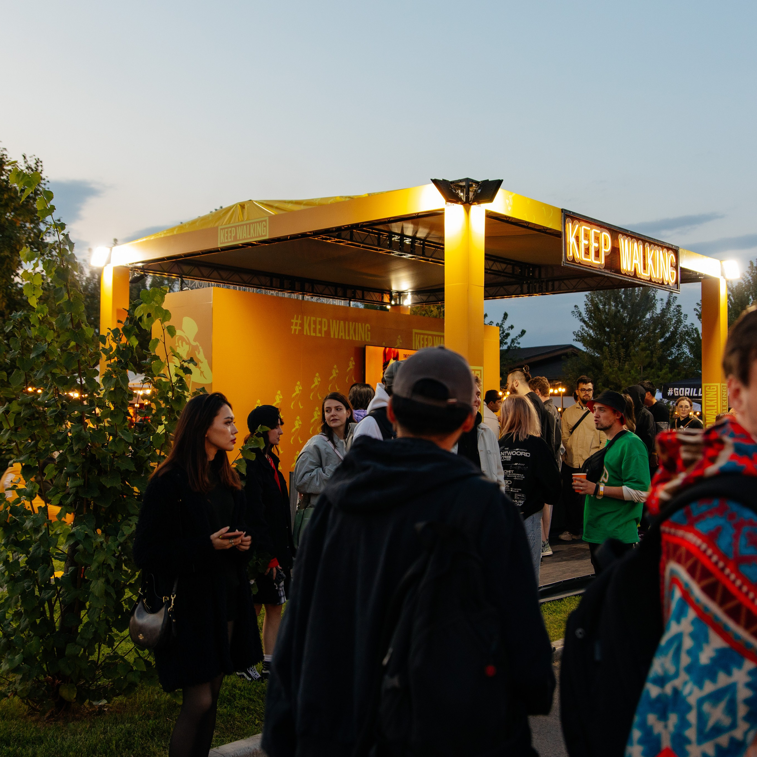 YANDEX PARK. JOHNNIE WALKER — CHINCHIN — SMIRNOFF — TANQUERAY