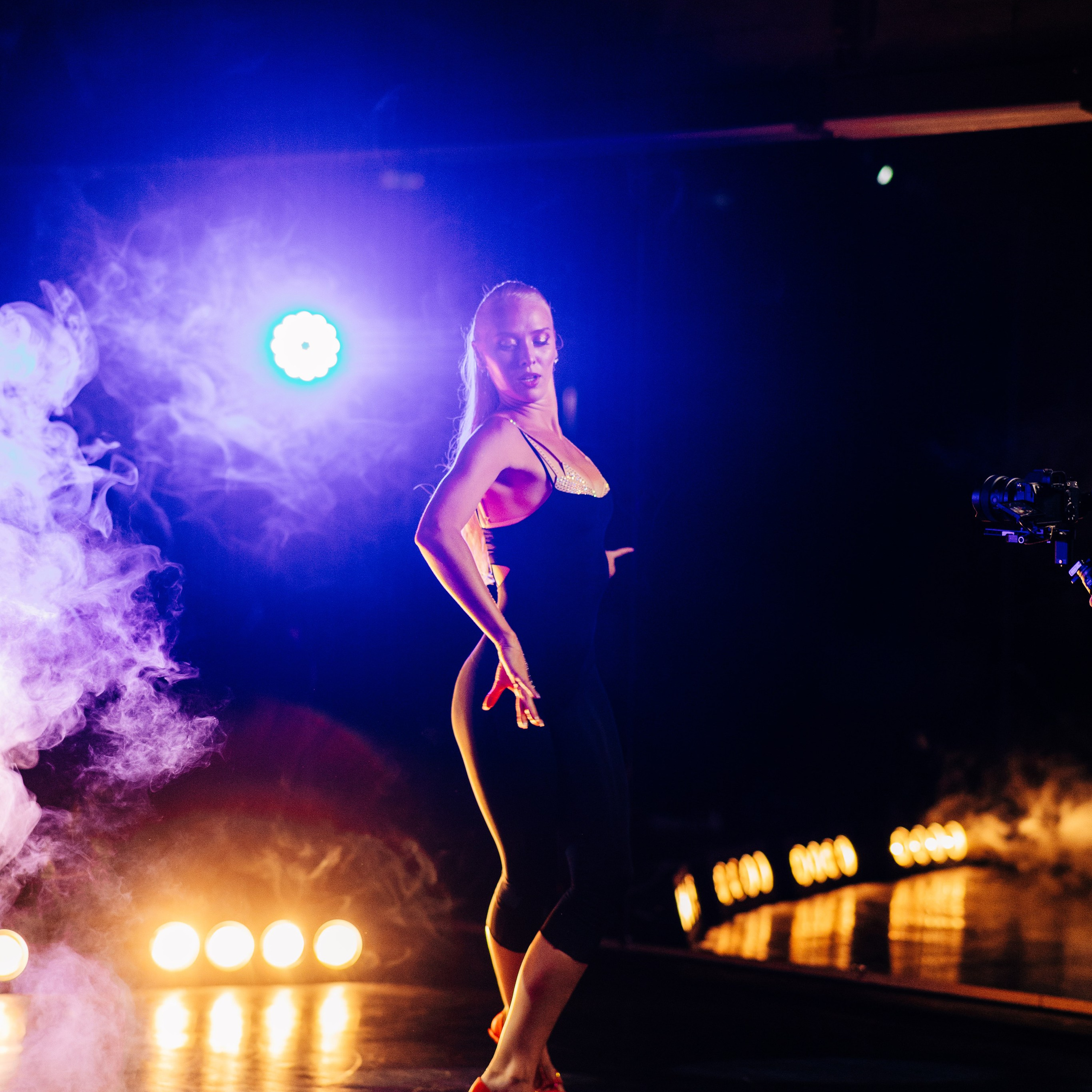 Анастасия танцы