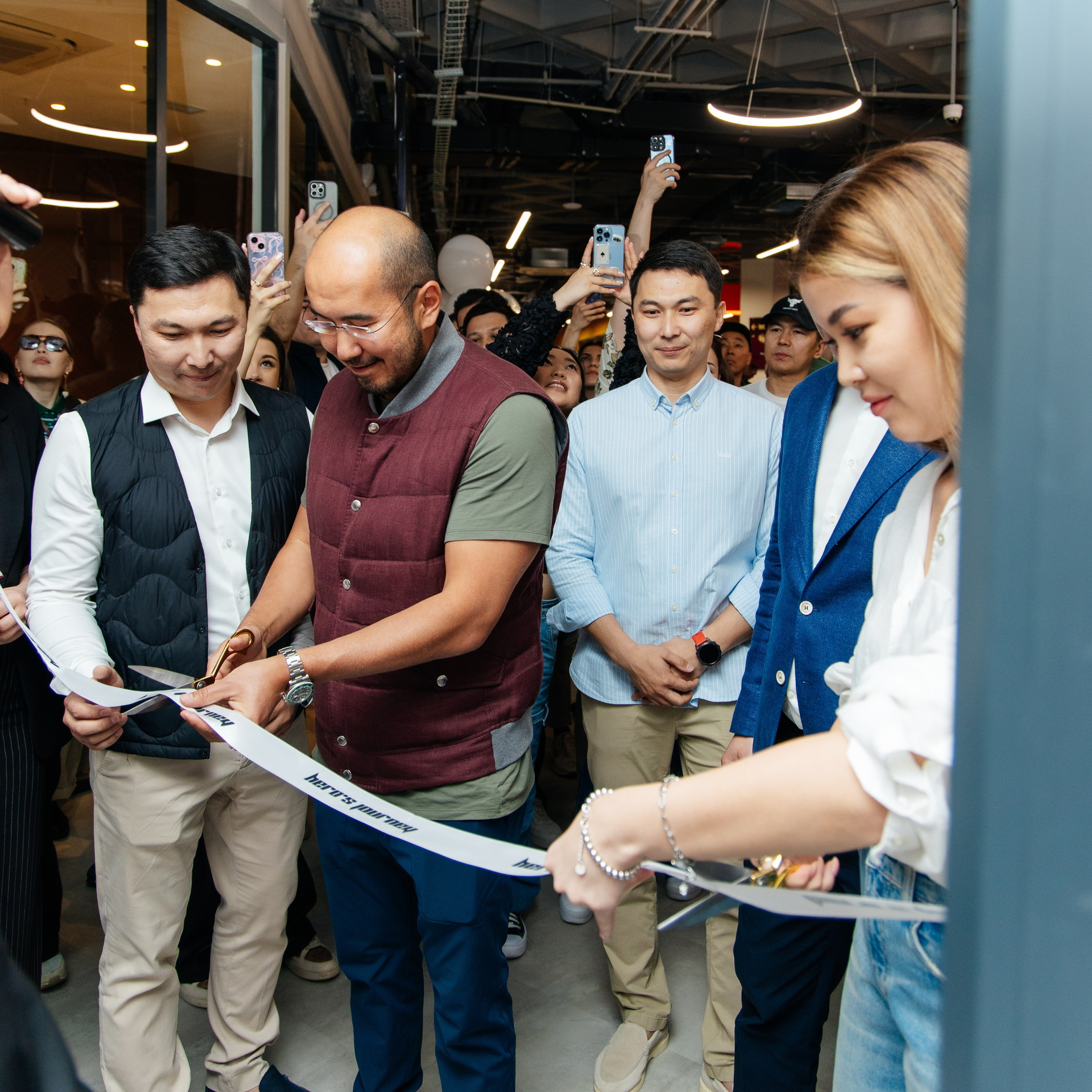 Hero's journey promenade