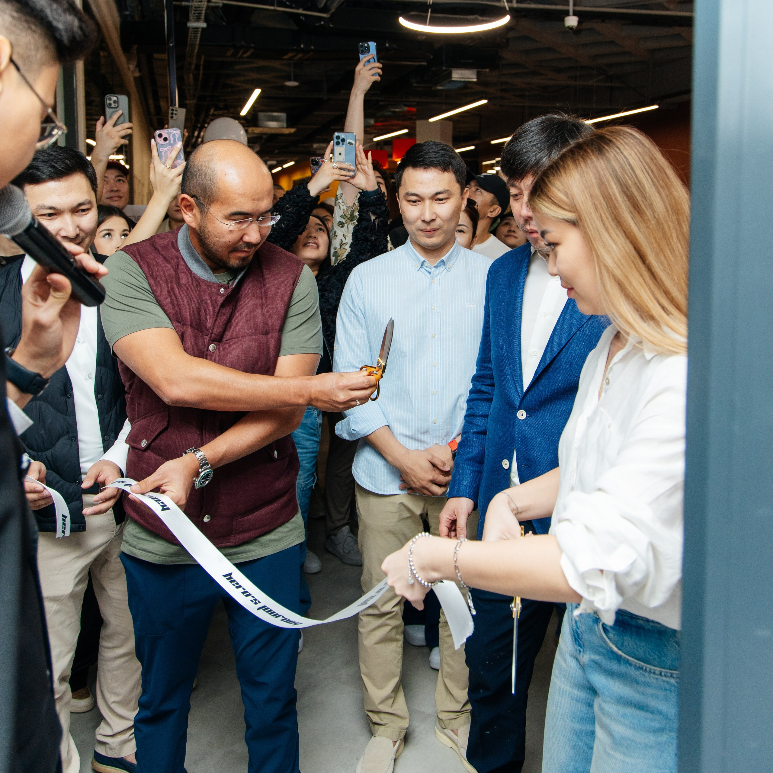 Hero's journey promenade