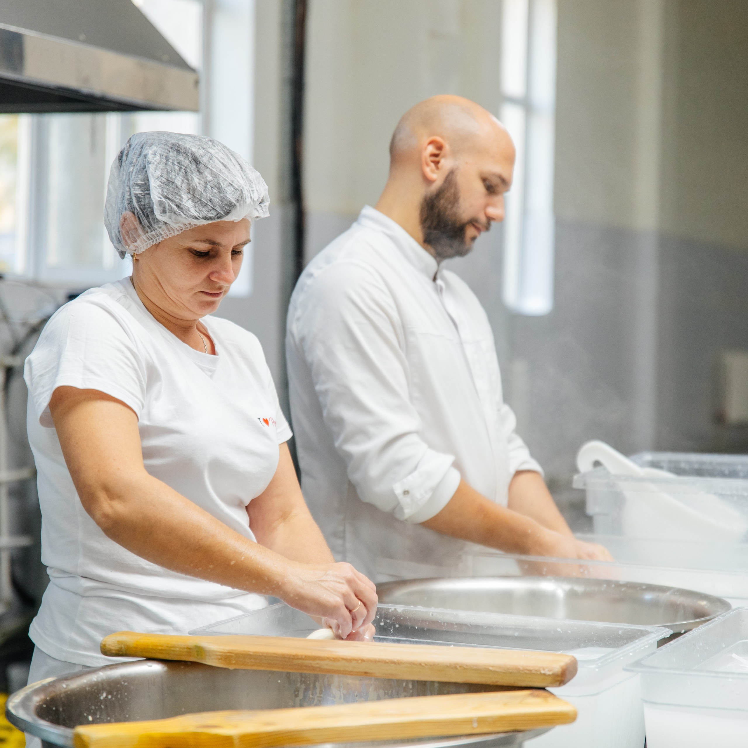 Произодство СЫРНЫЕ ТРАДИЦИИ / СЫРОВАРНЯ