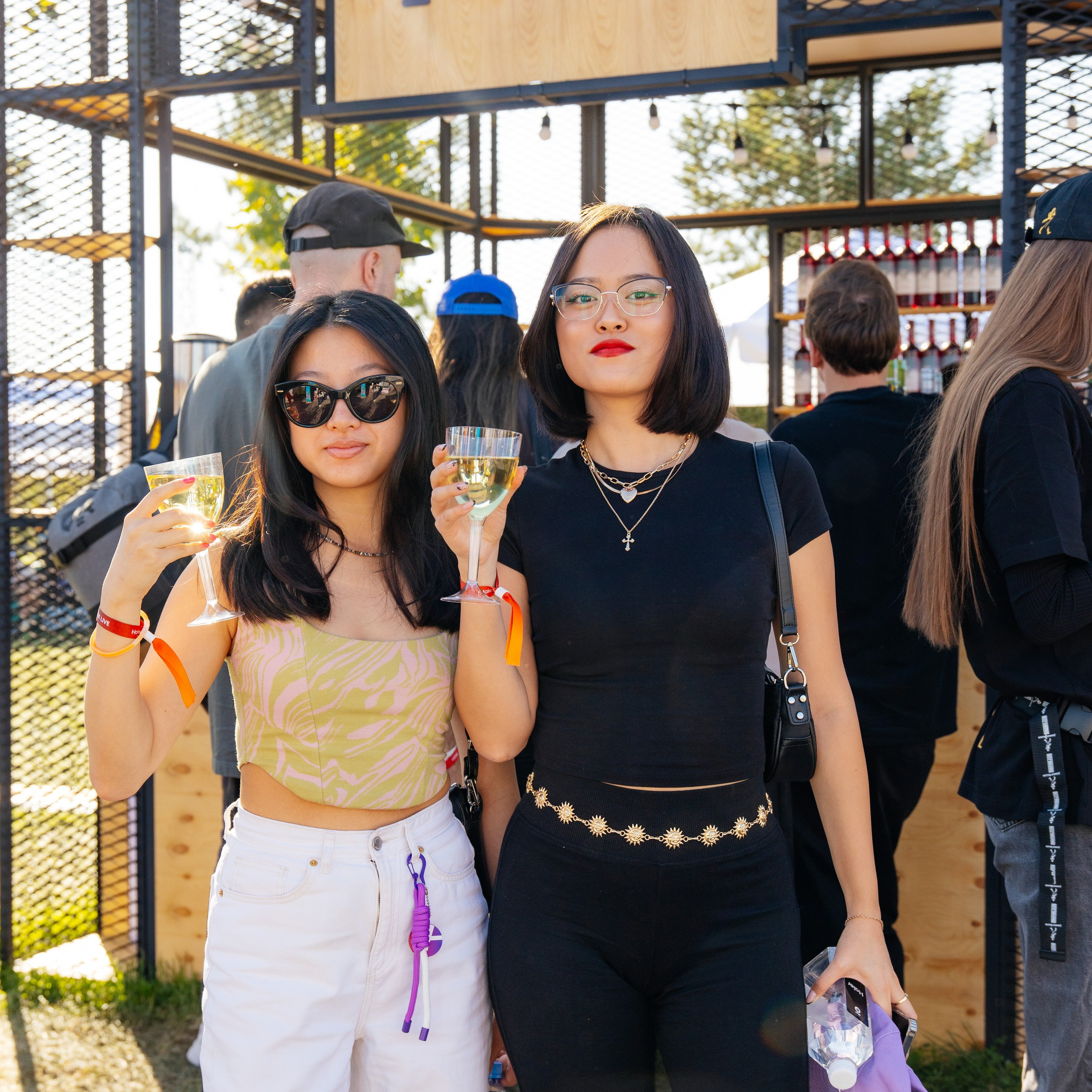 YANDEX PARK. JOHNNIE WALKER — CHINCHIN — SMIRNOFF — TANQUERAY