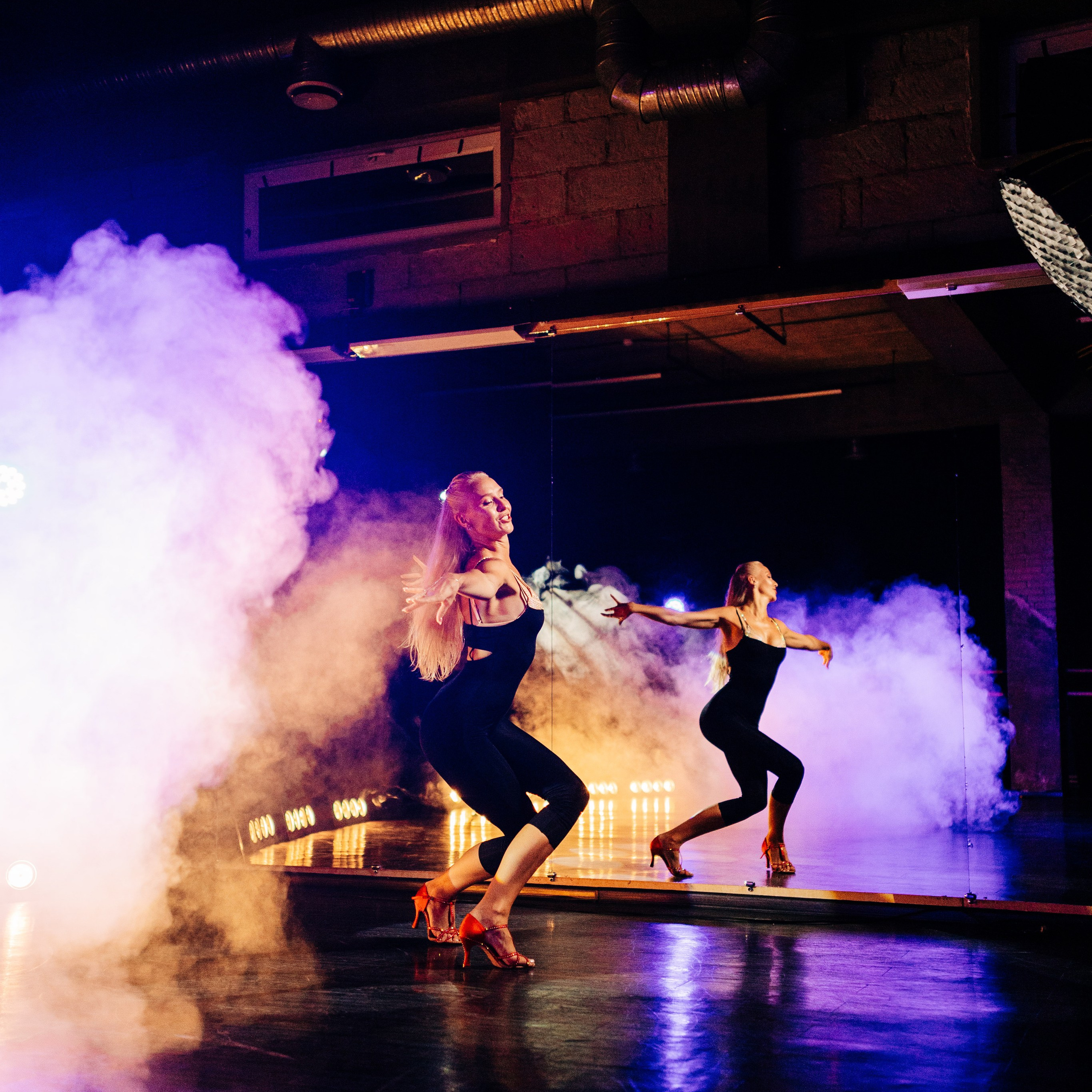 Анастасия танцы