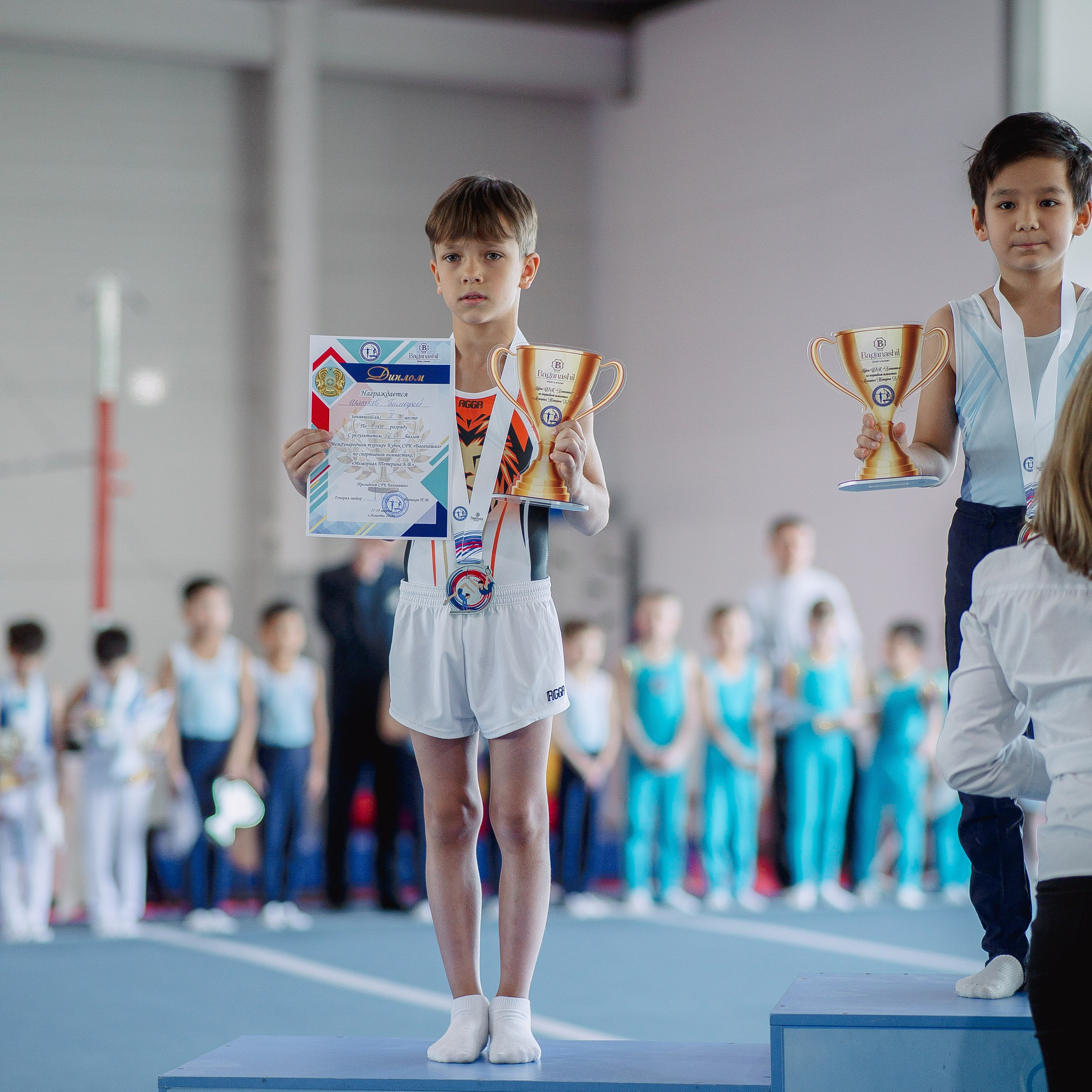 Академия гимнастики Голоцуцкова Антона