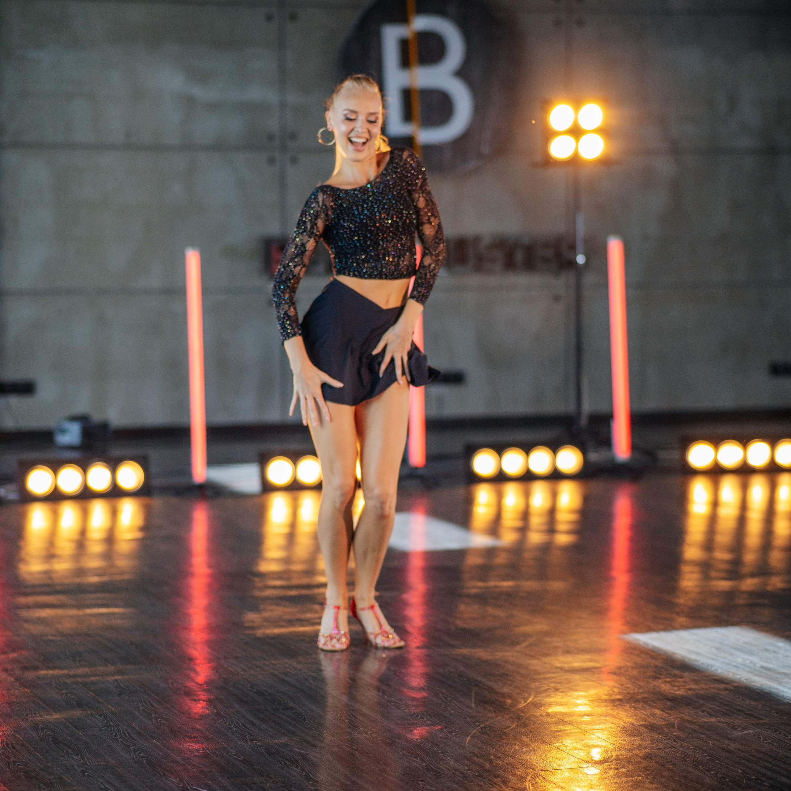 Анастасия танцы