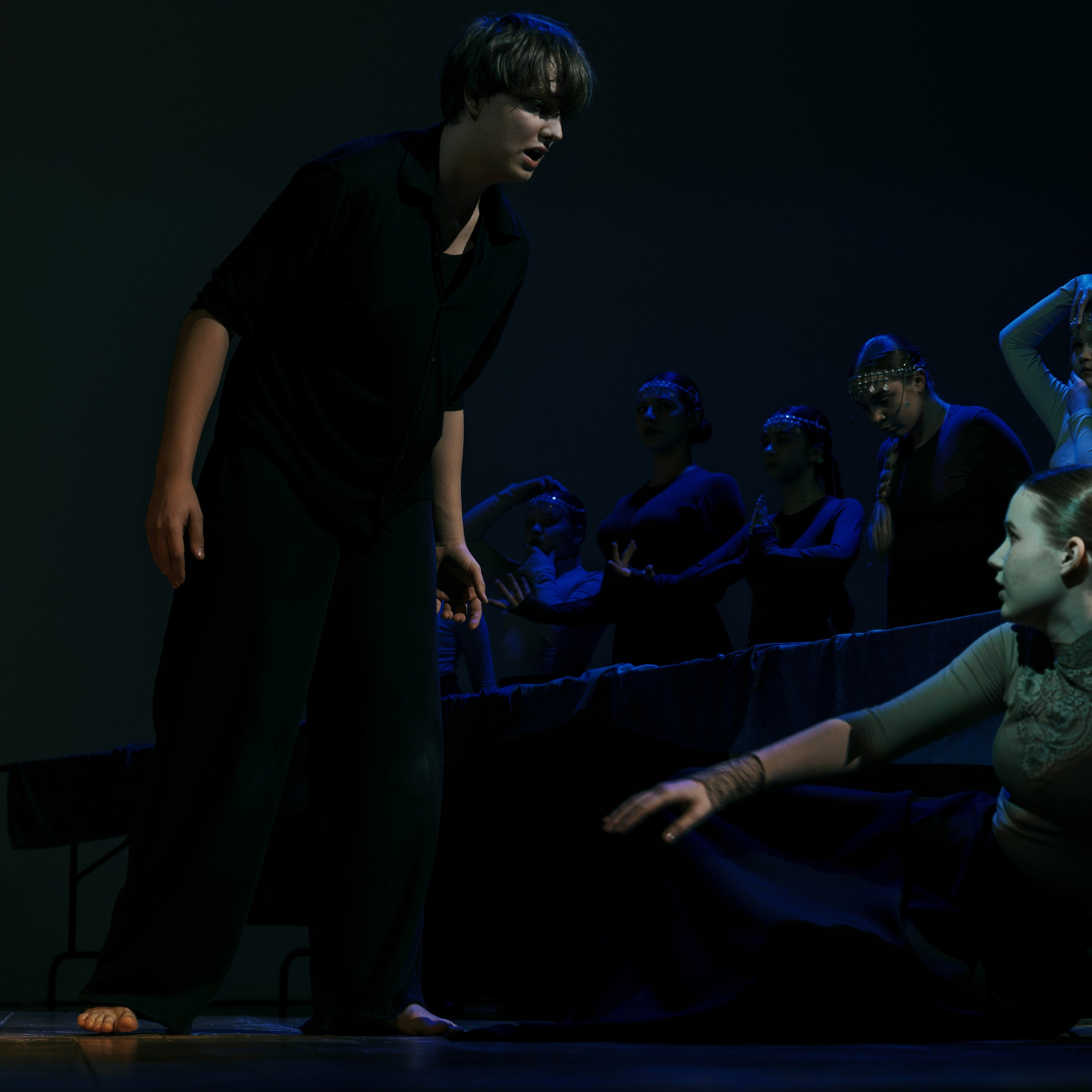 спектакль «Демон» в постановке театральной студии «Волшебный мир театра»