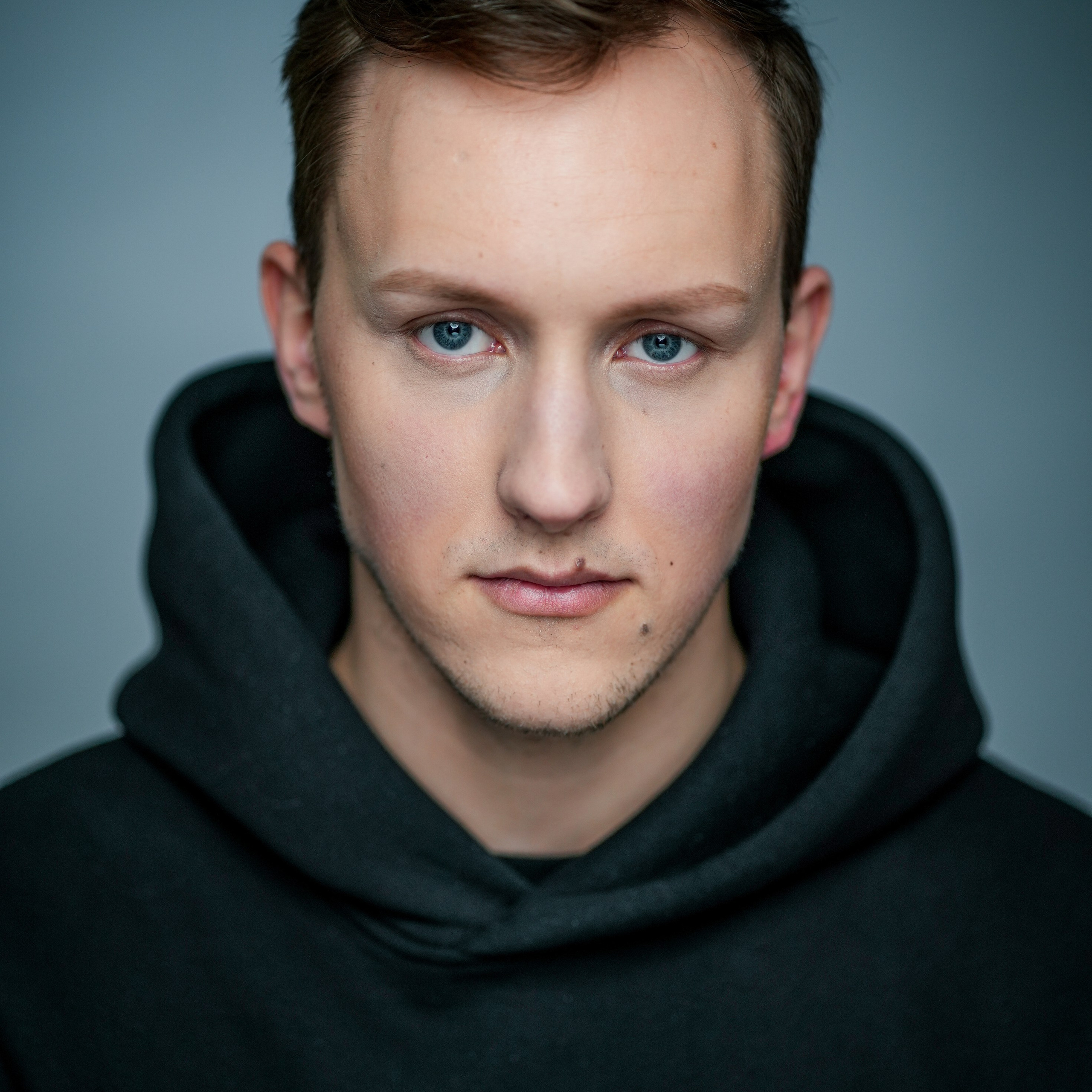 Максим Логинов (фото и видеовизитка)