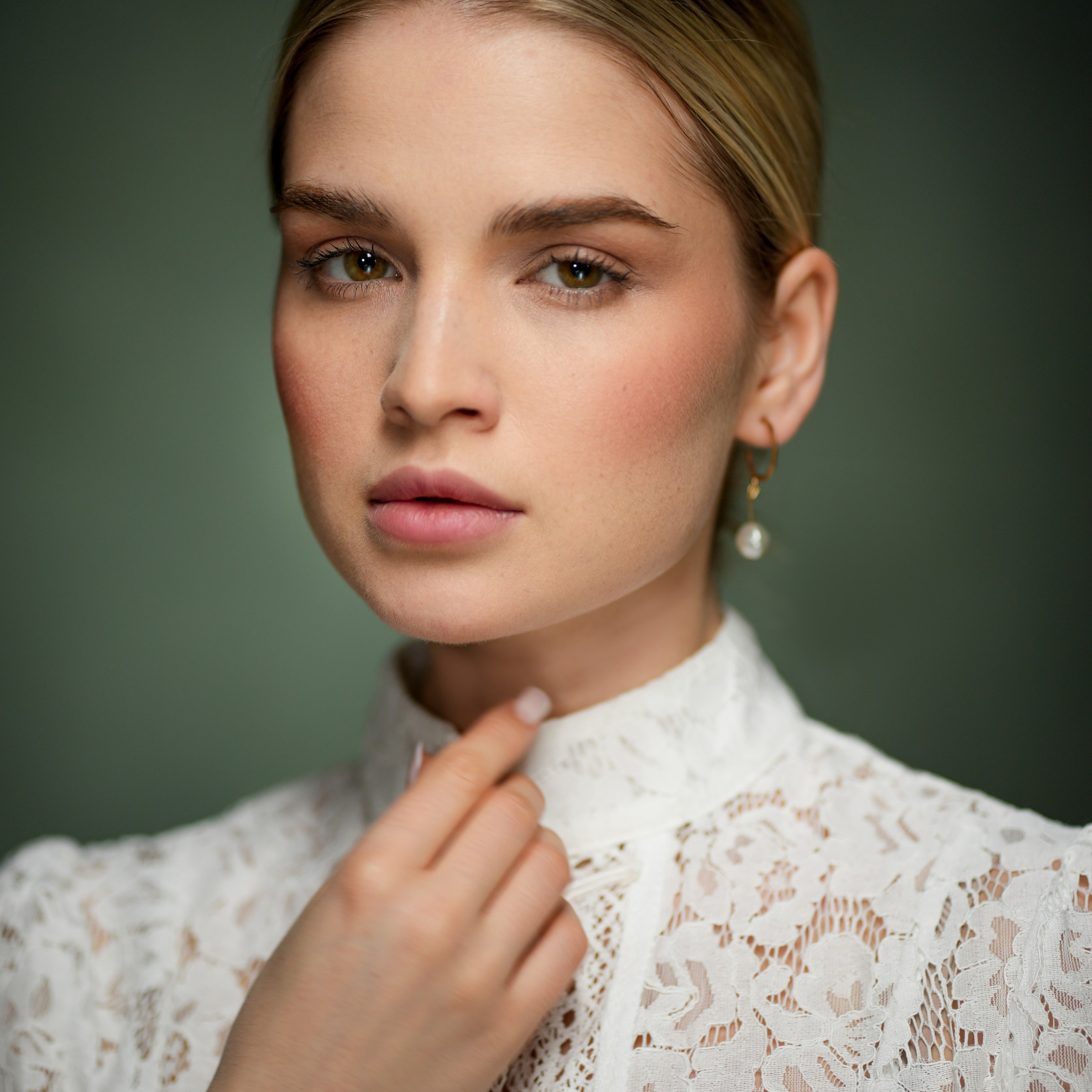 Елена Бердышева (типажное актерское портфолио)