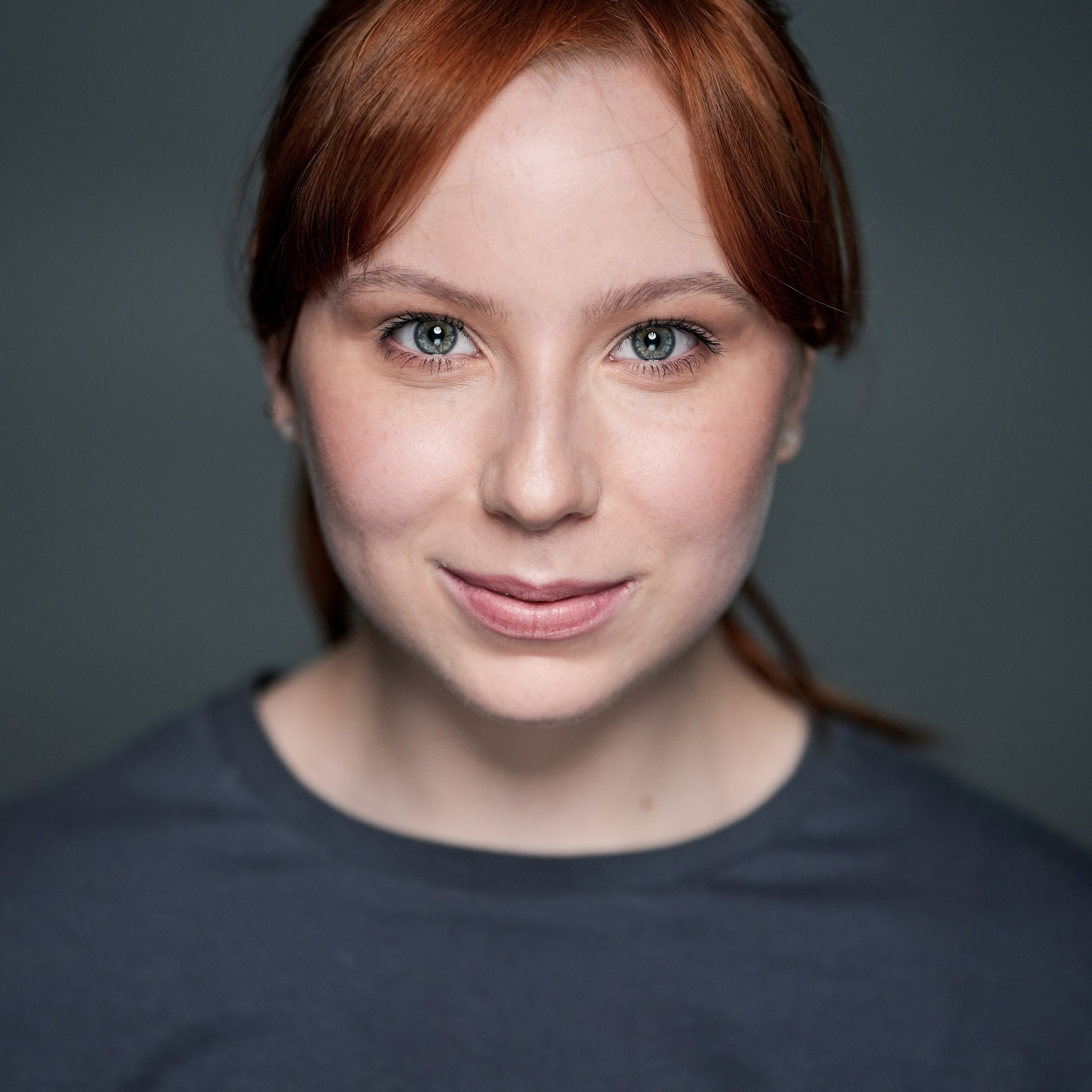 Мария Суркина (базовое актёрское портфолио)