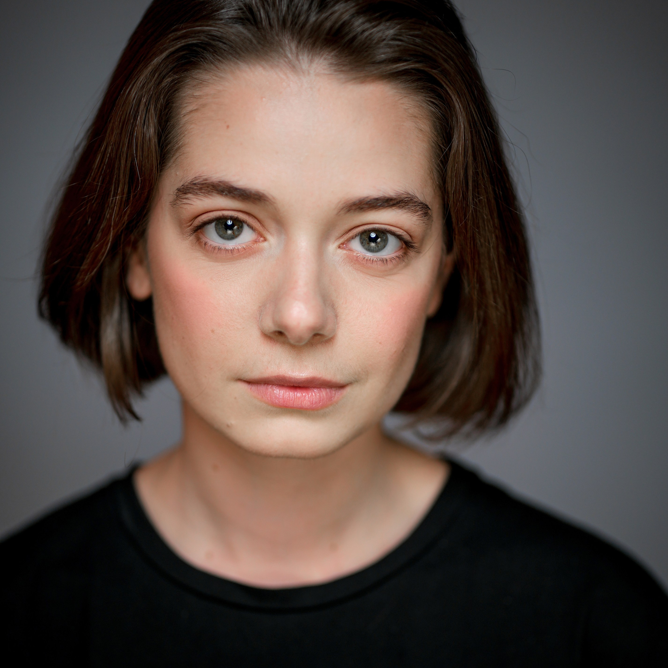 Татевик Ягутьян (базовое актерское портфолио)