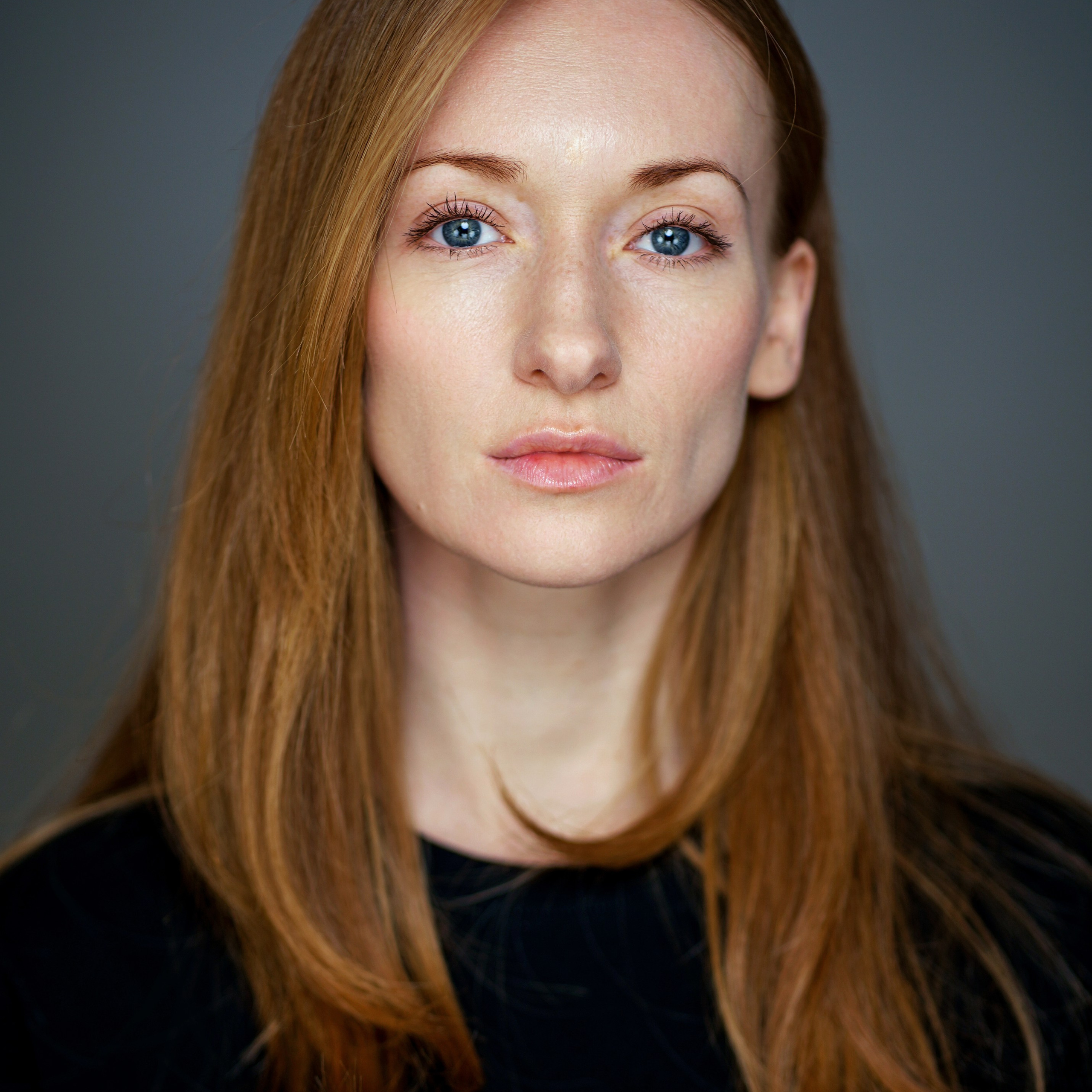 Алина Чернобровкина (базовое актерское портфолио)