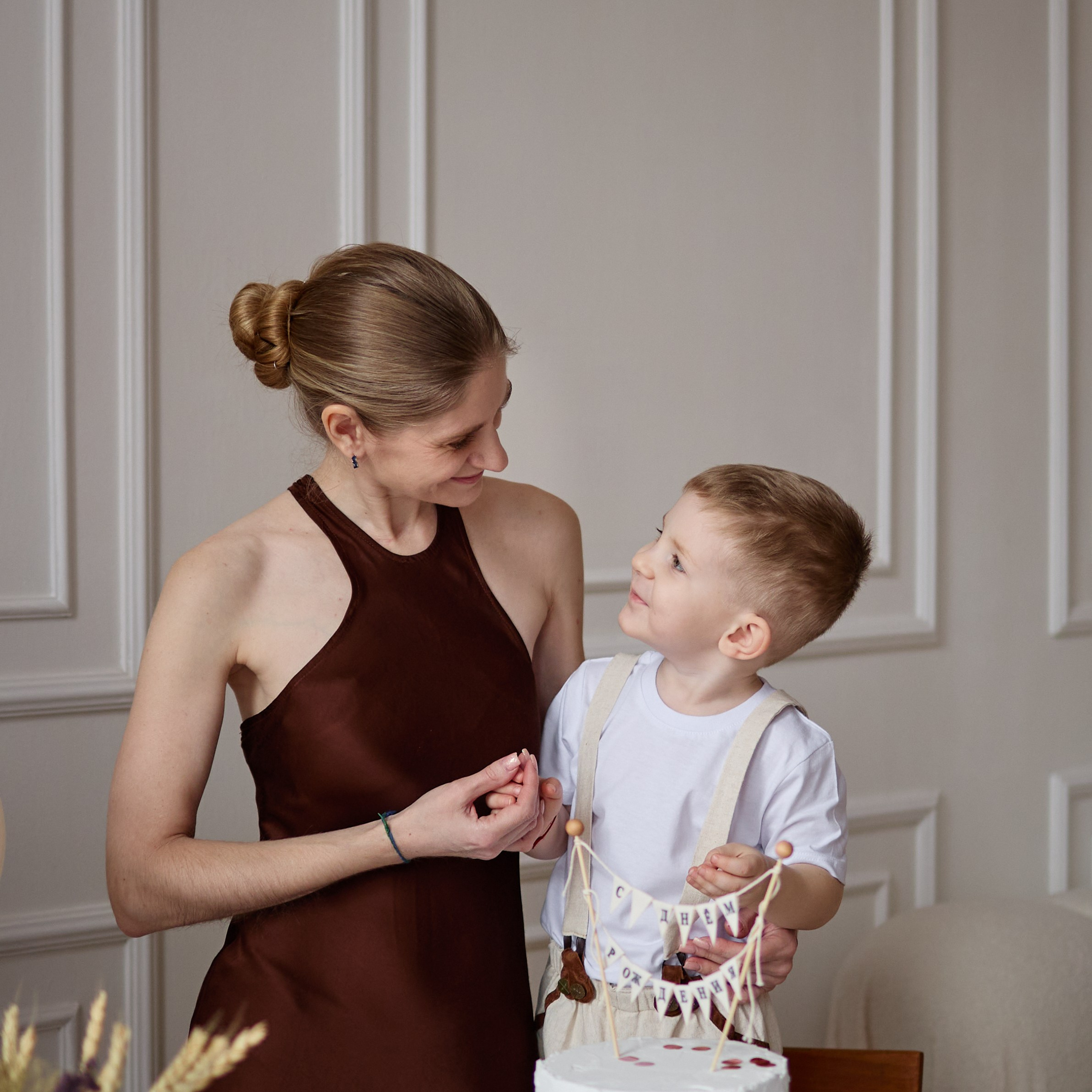 Отзывы. Фотостудия Roomy в Краснодаре | Семейные и детские съёмки дней рождения от 1 до 5 лет, аренда зала фотостудии