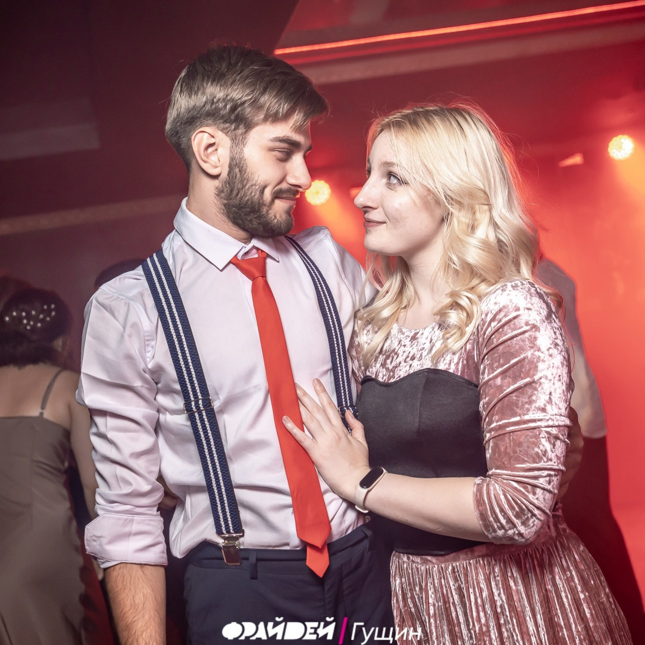 Отзывы и пожелания. Фотограф Анатолий Гущин