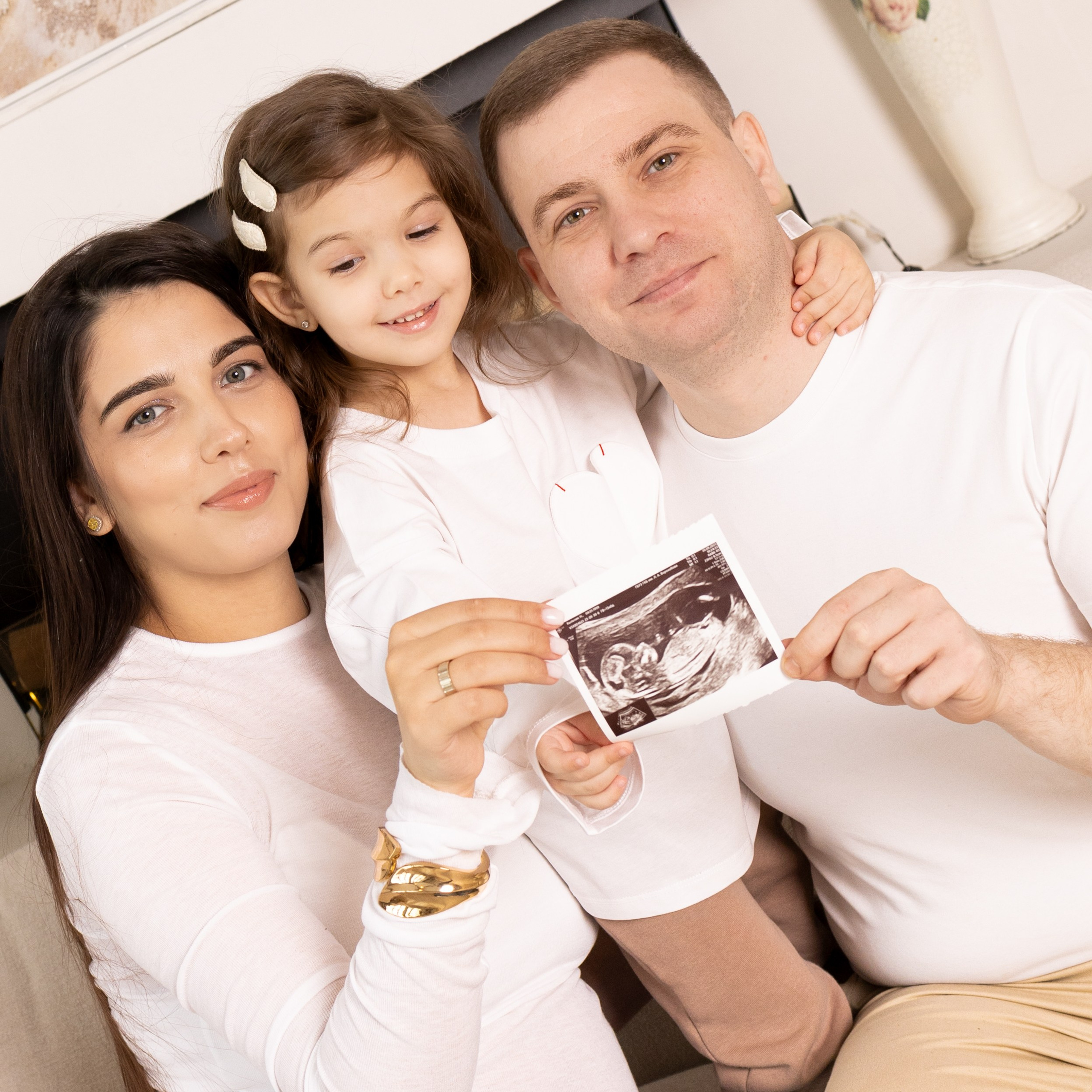 Фотосессия беременности в&nbsp;фотостудии