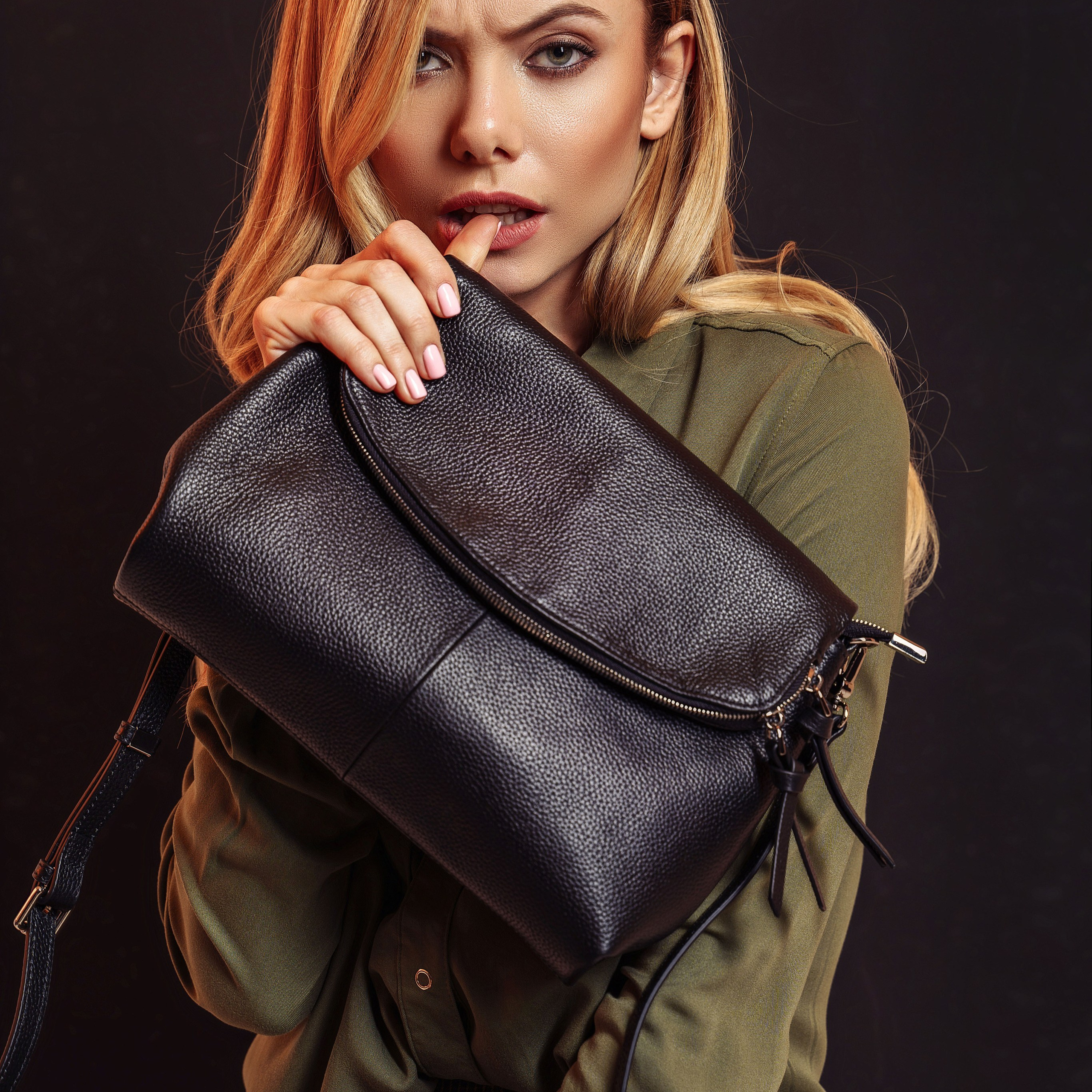 Предметная фотосъемка сумок