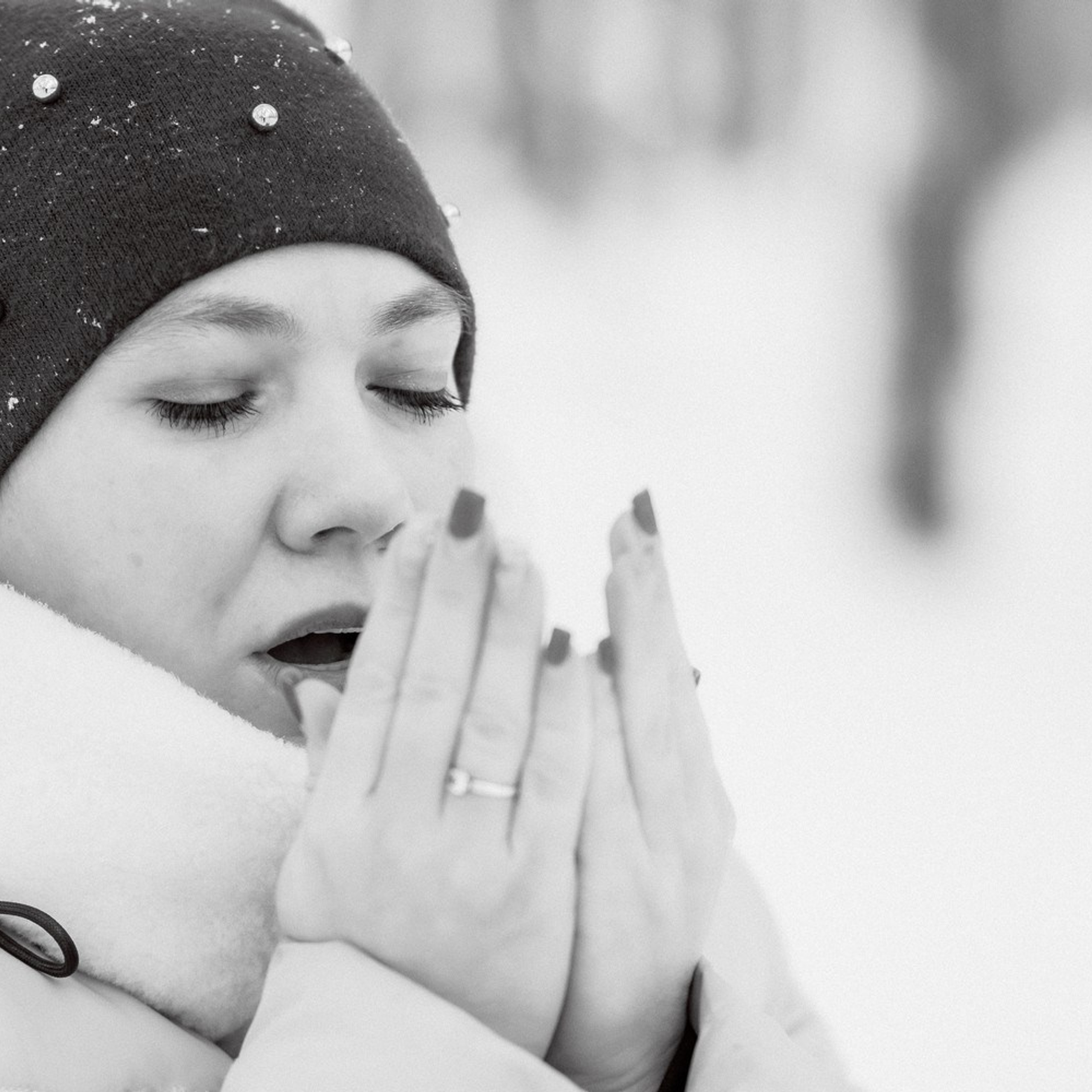 в зимнем парке с Юлией