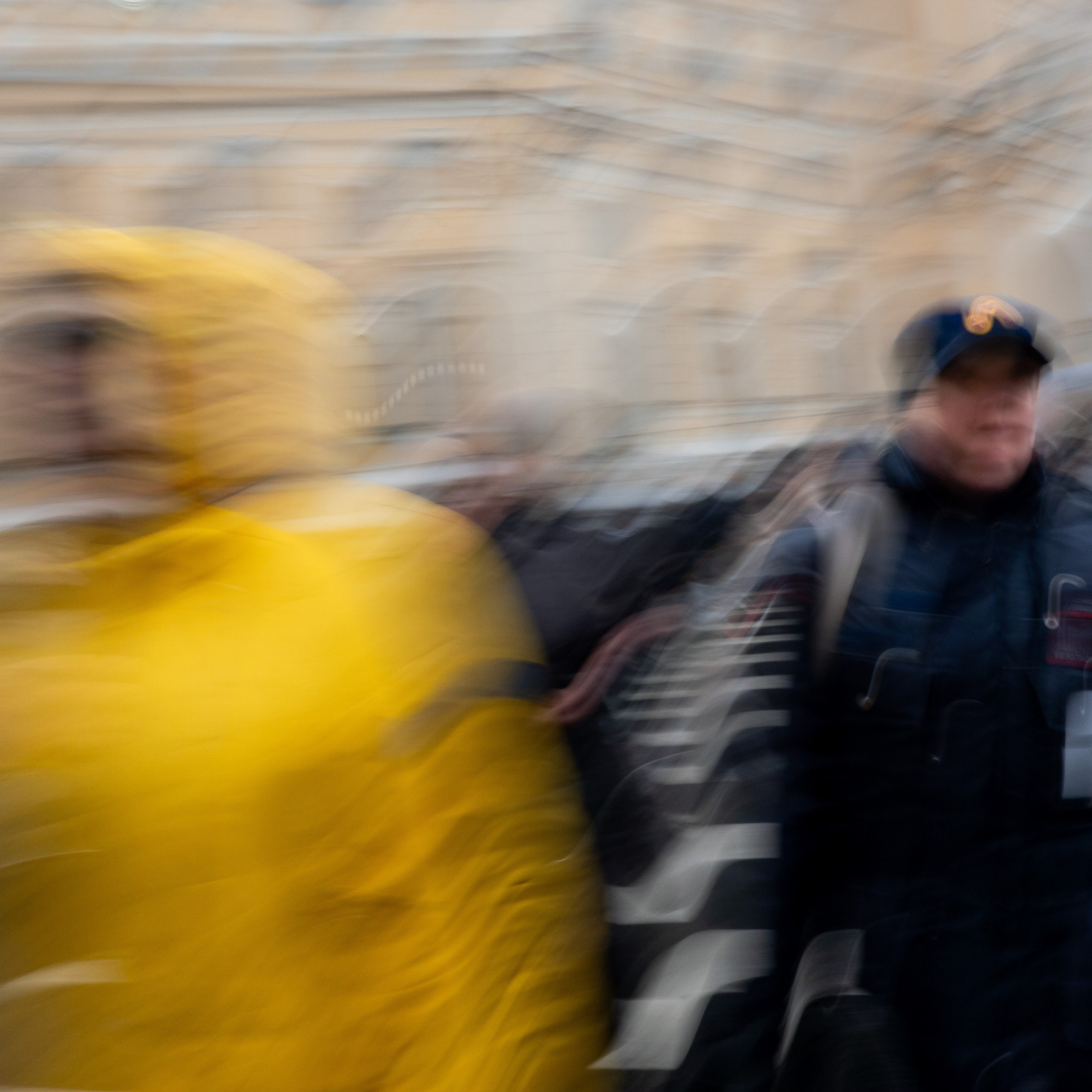 Толчея на Московском вокзале. Антон Денисенко
