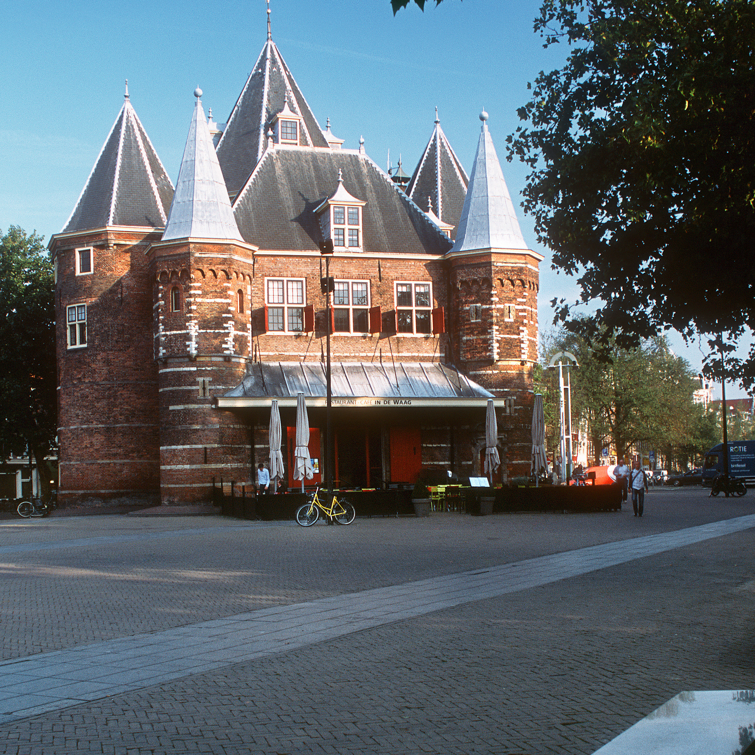 Амстердам II. Антон Денисенко