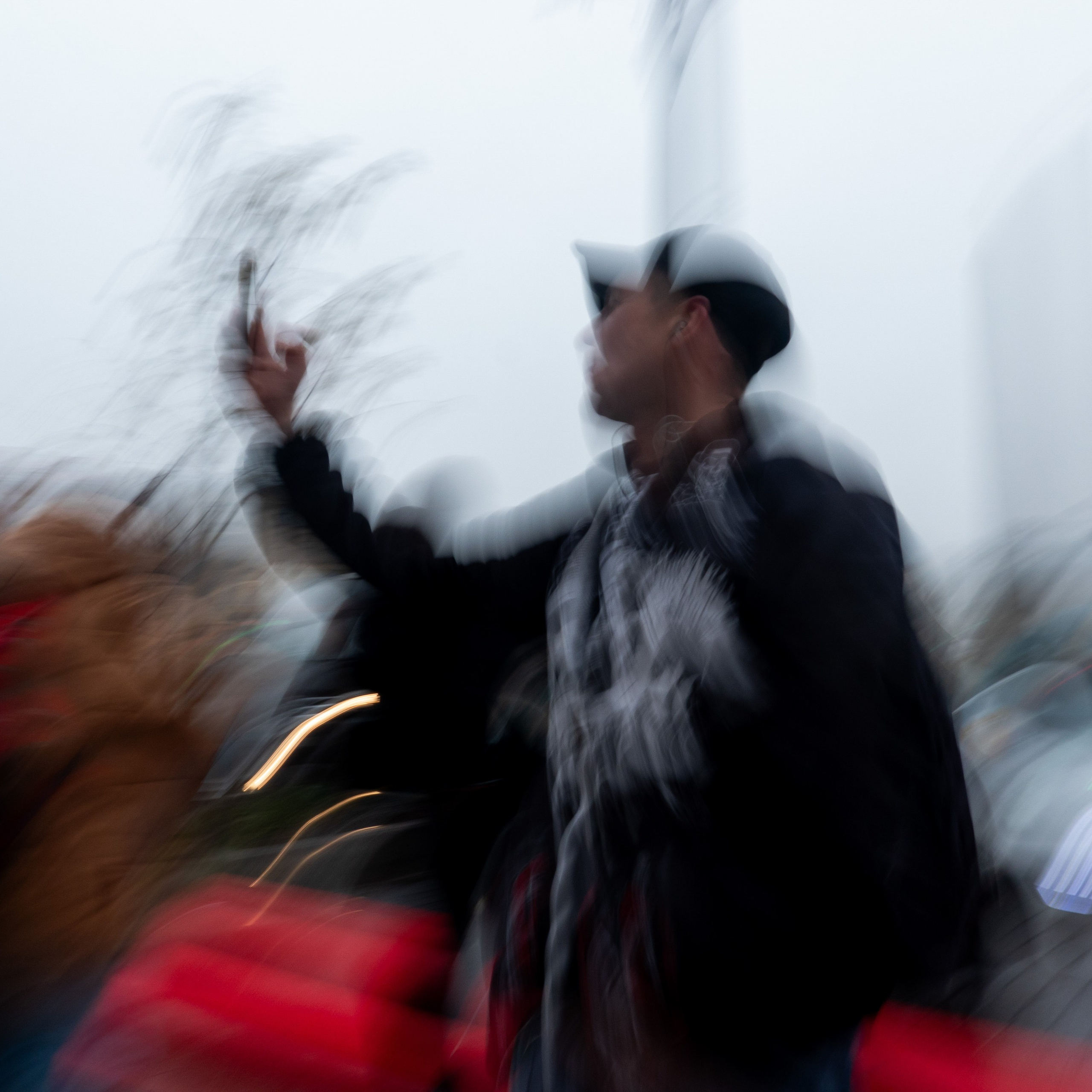 Толчея на Московском вокзале. Антон Денисенко