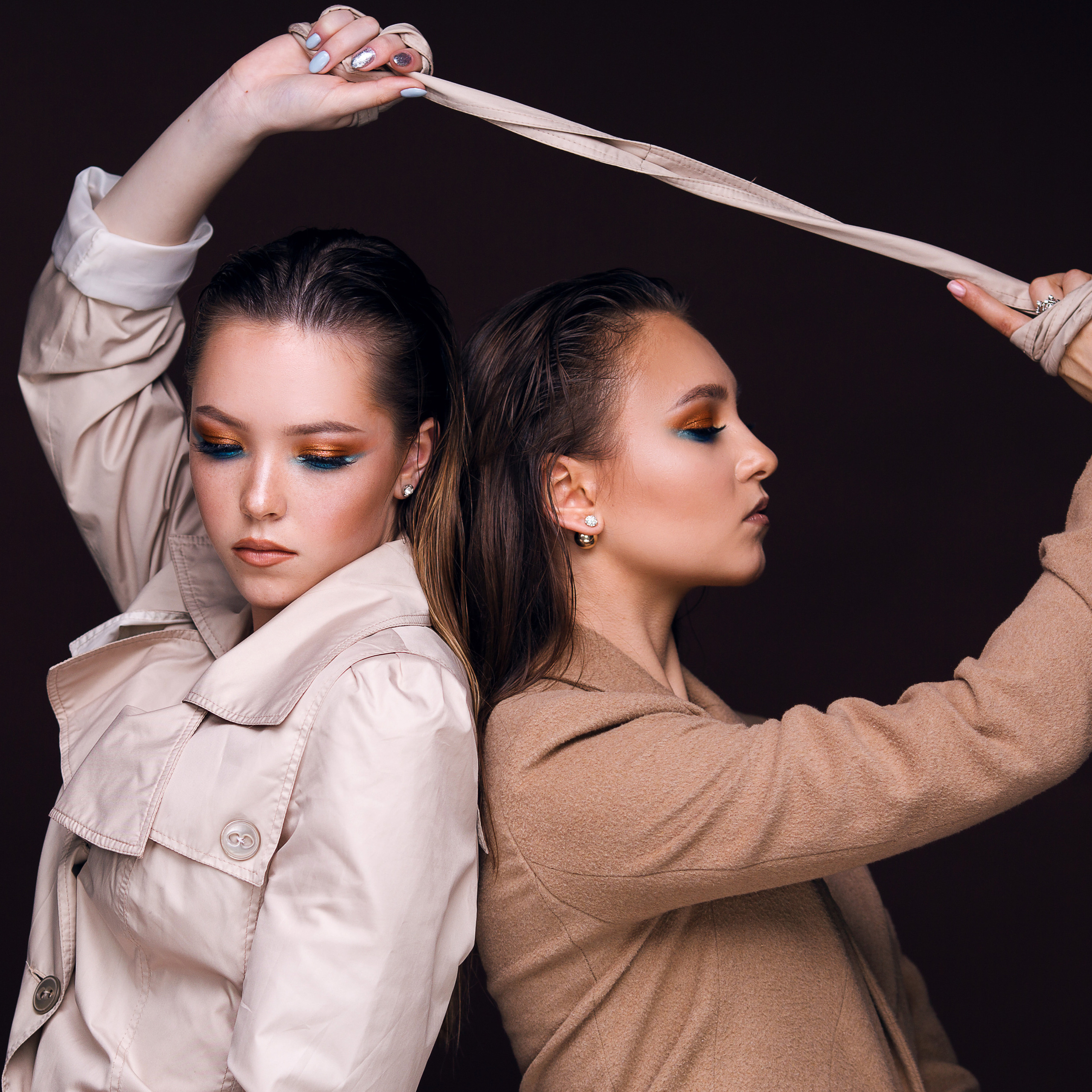 Лиза и Вика. Фотограф Оксана Салимова