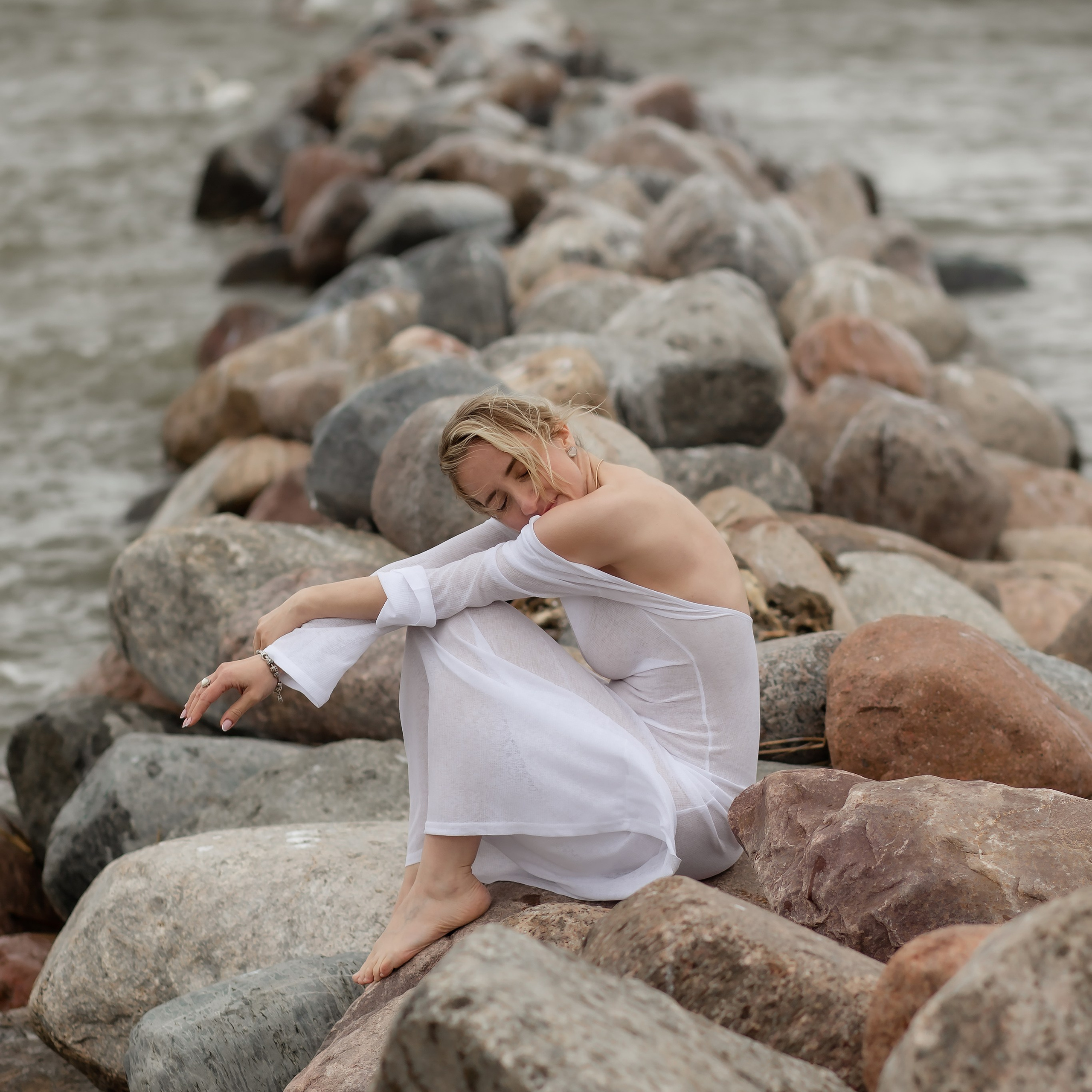 Катя. Маяк в Заливино