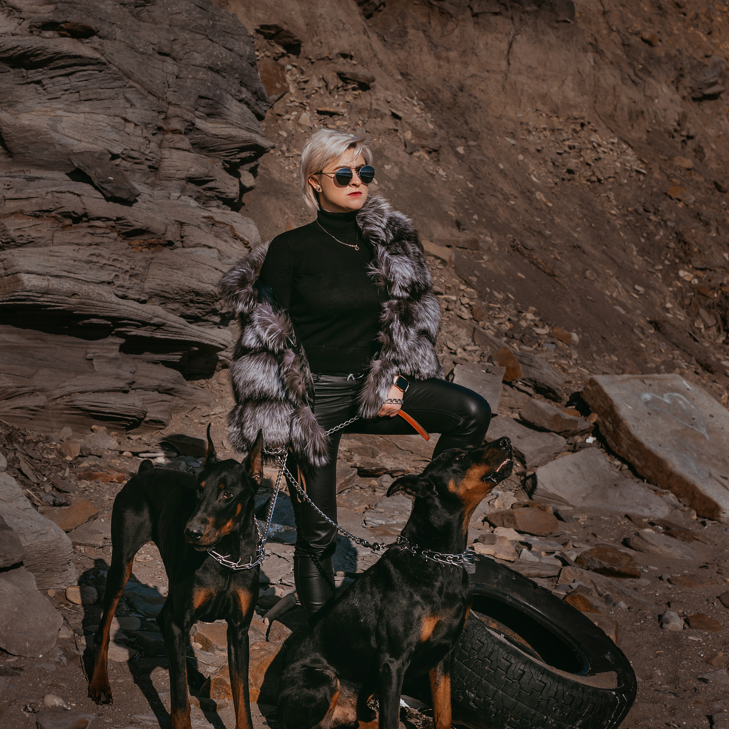 Анастасия и доберманы