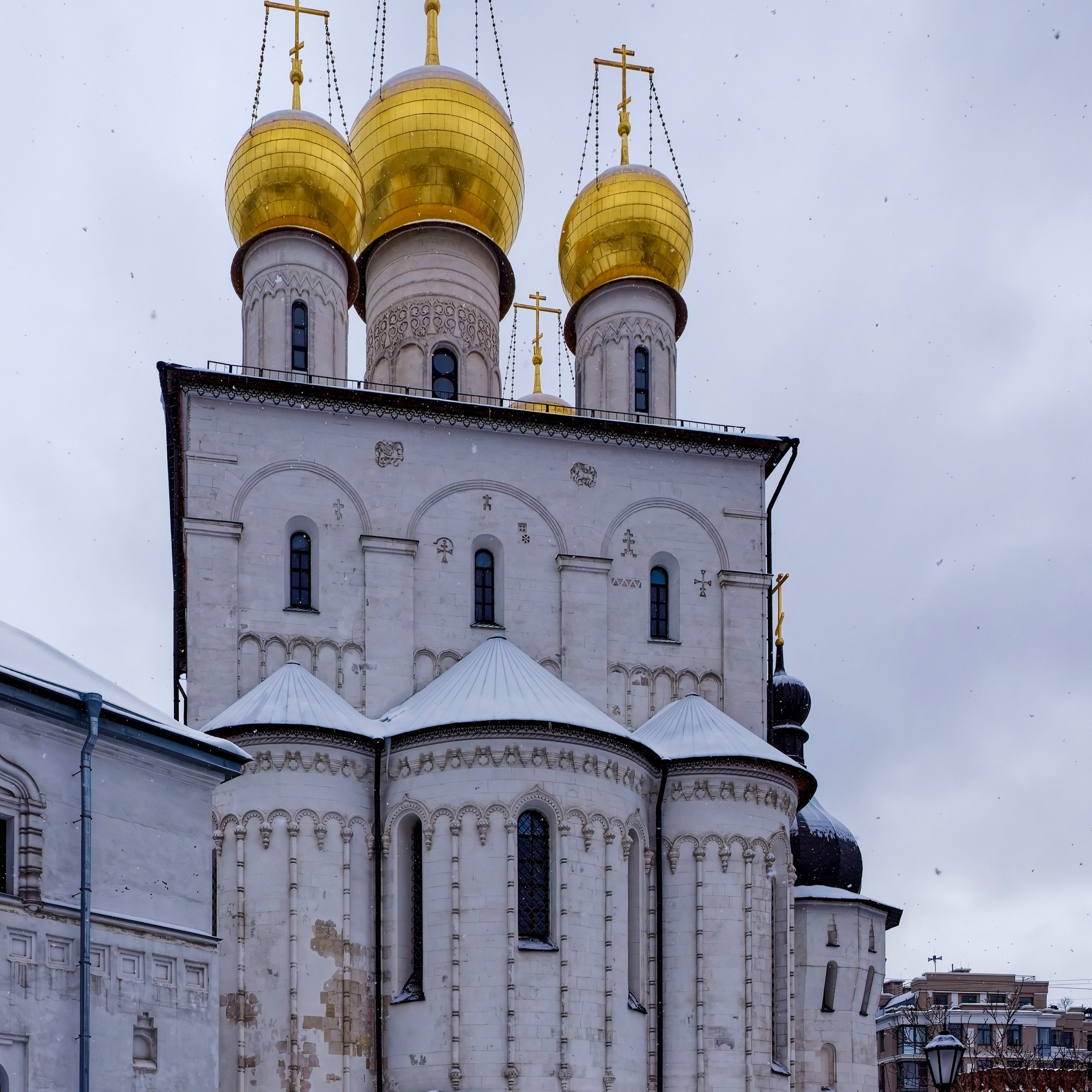 Алтарная апсида Феодоровского собора в Санкт-Петербурге крупным планом