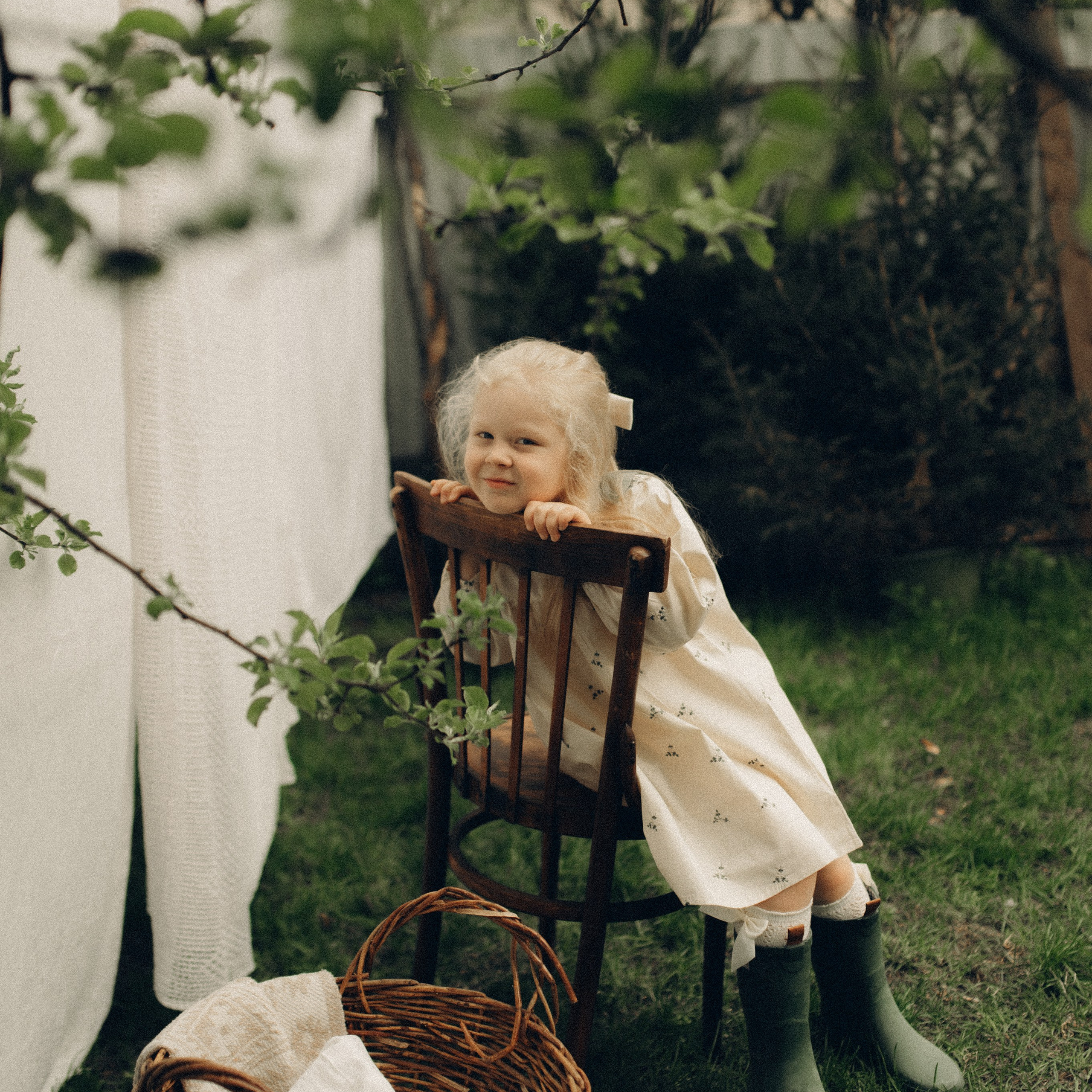 Весна в ладошках