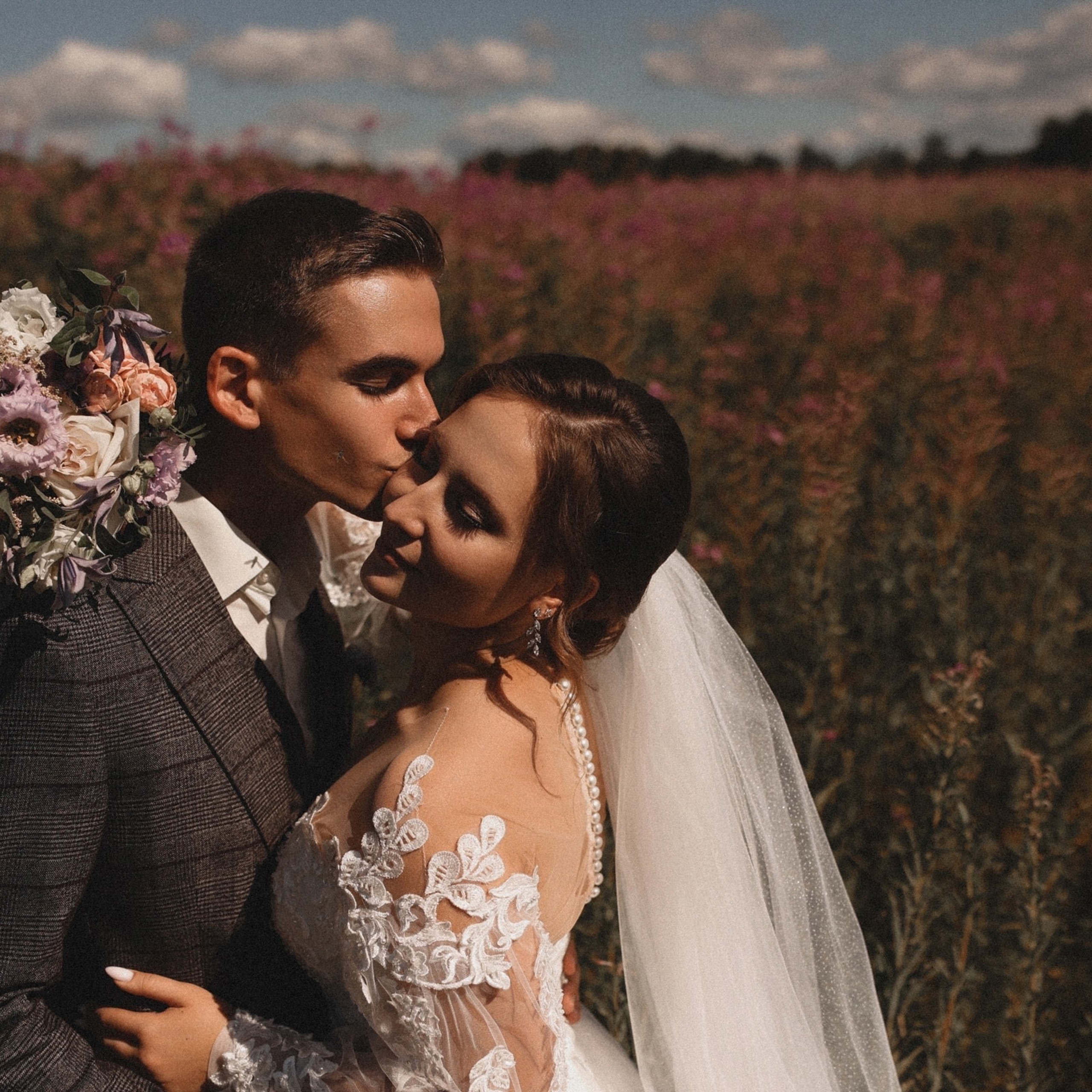 ОТЗЫВЫ. Свадебный видеограф Антон Порошин MIA video