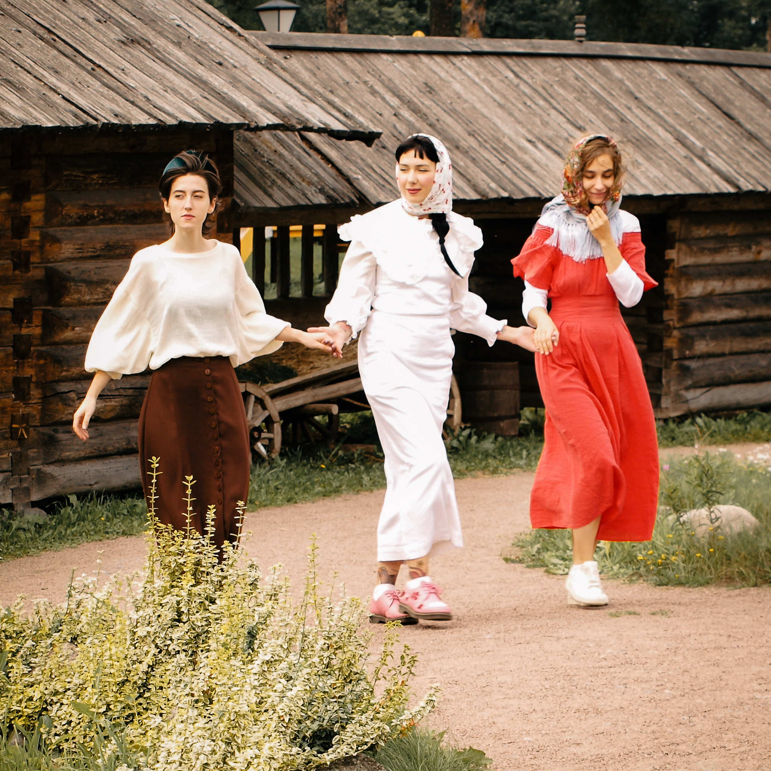 В деревне. Женя Красовская | Портретный Фотограф | Визуал для брендов