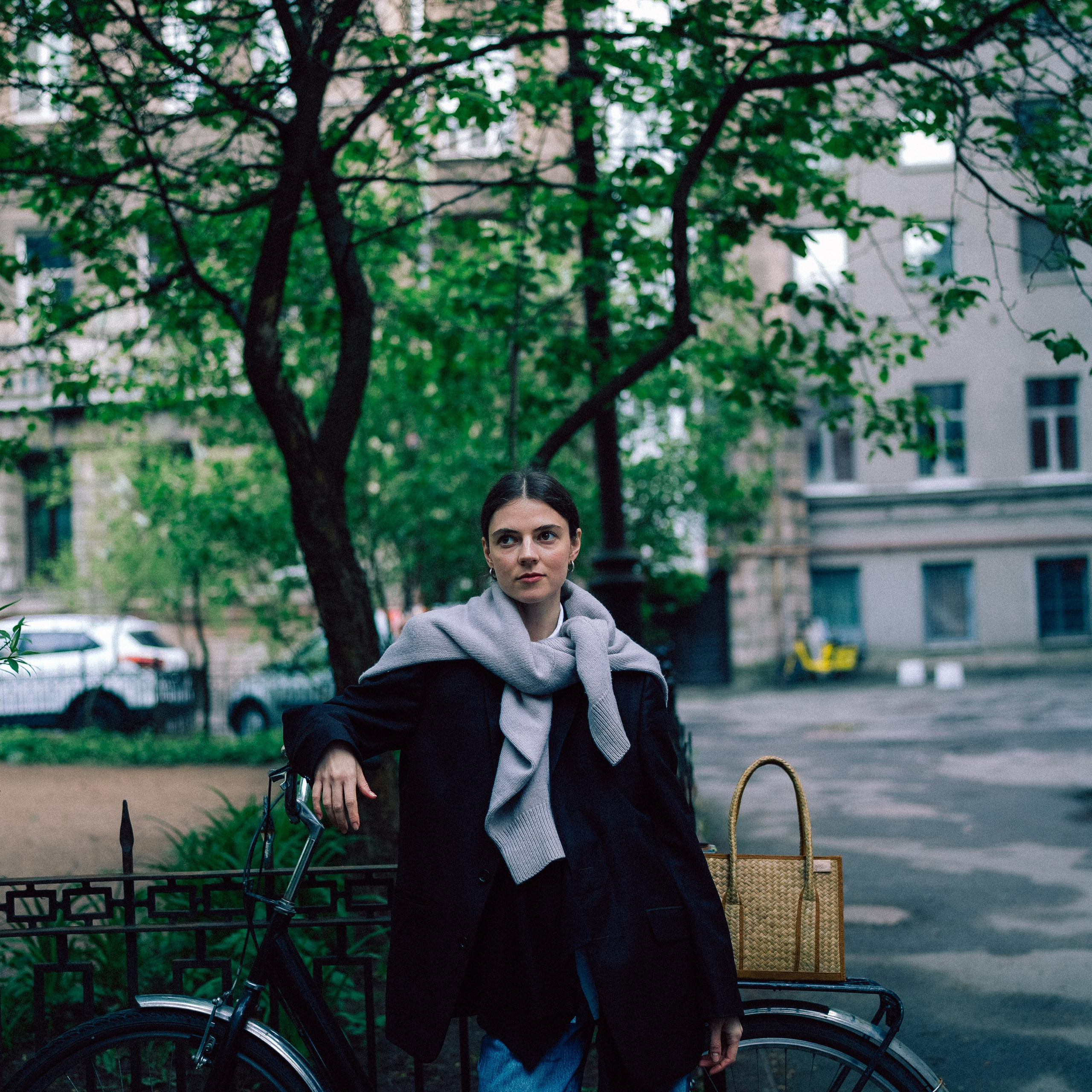 Полина (прогулка по Питеру)