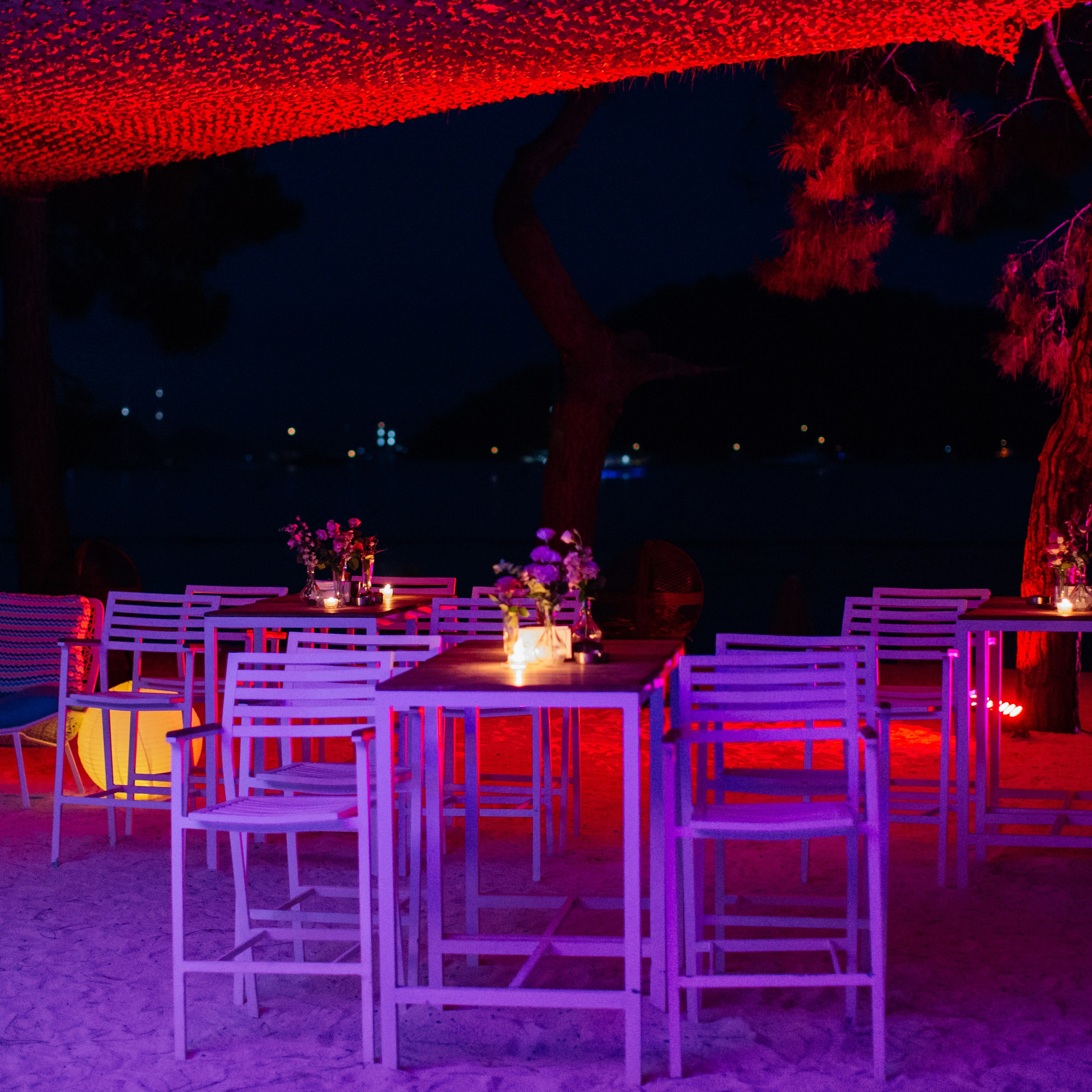 — День рождение на частной вилле