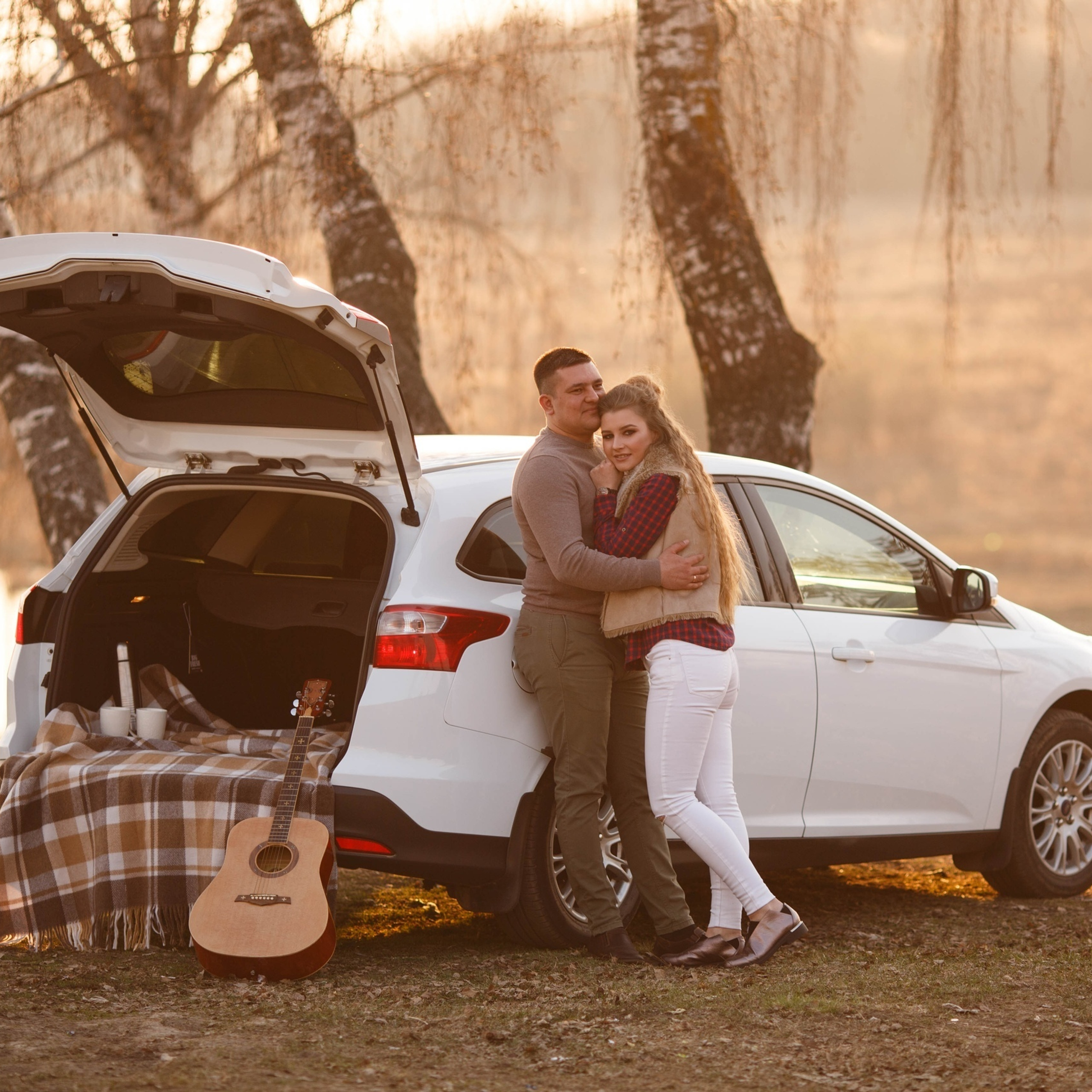 Закат. Любовь. И гитара.