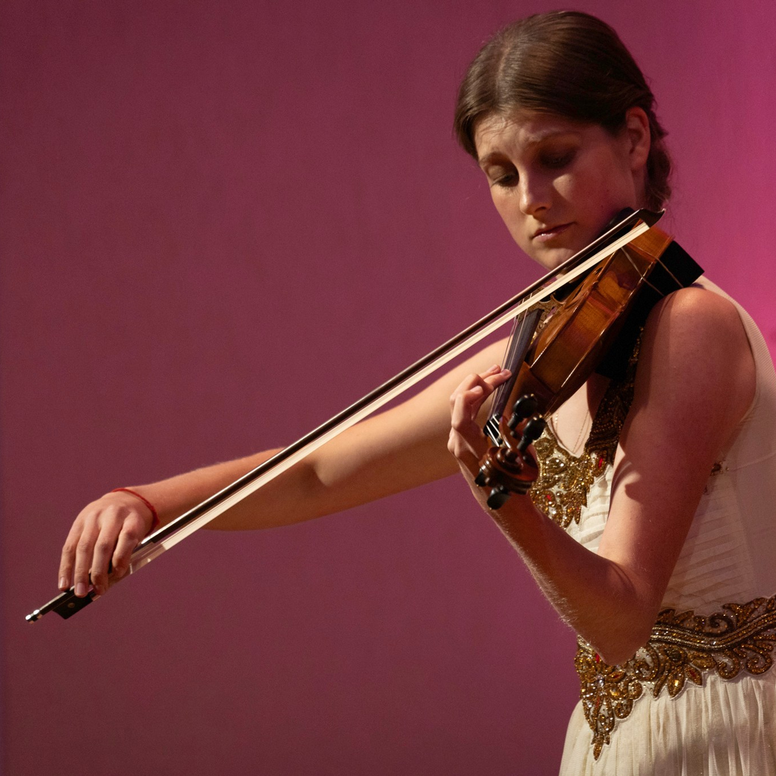 IV Международный Молодёжный фестиваль им. П. Чайковского. Arseniya Sibilyova | violin